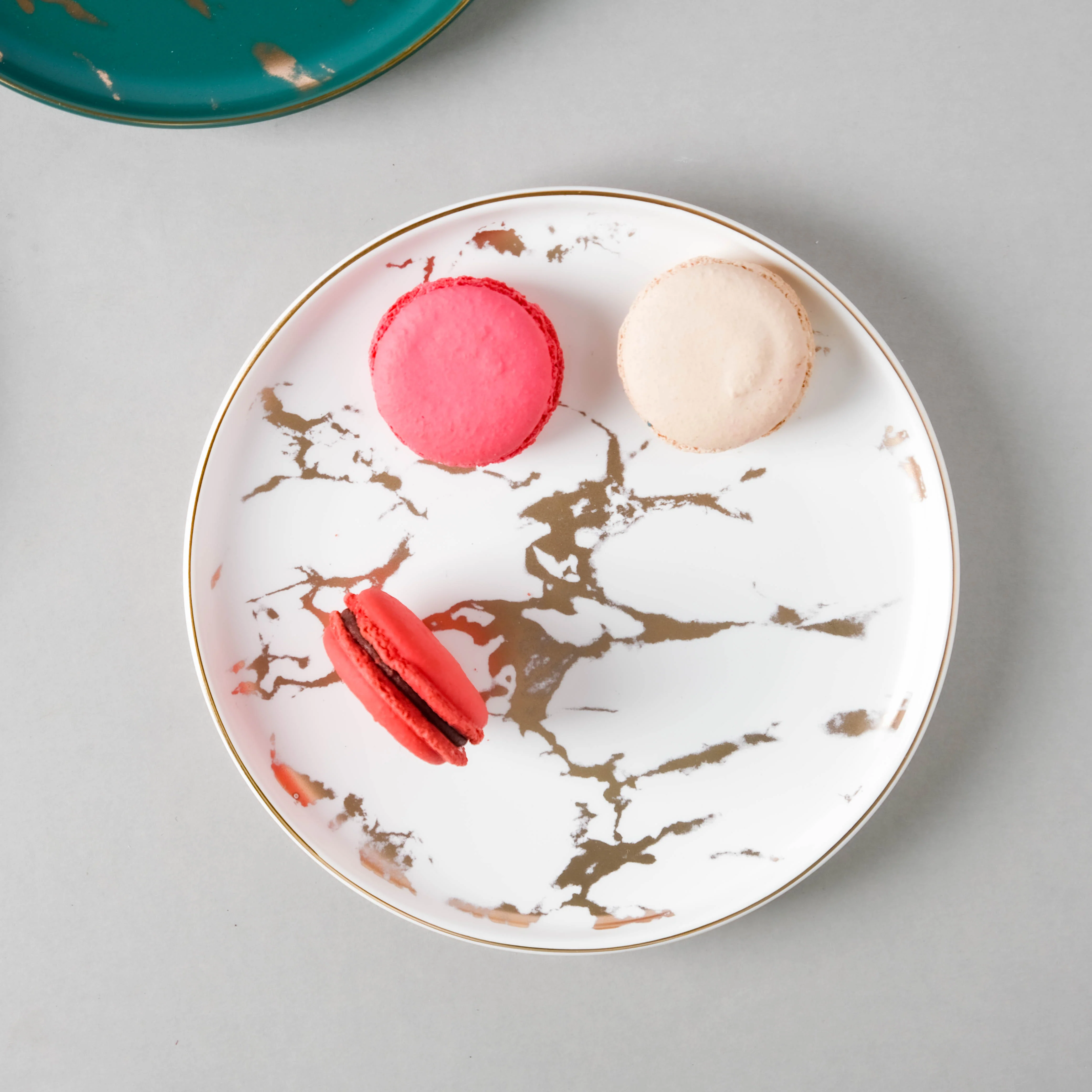 Elegant Snack Serving Plate - Image 10