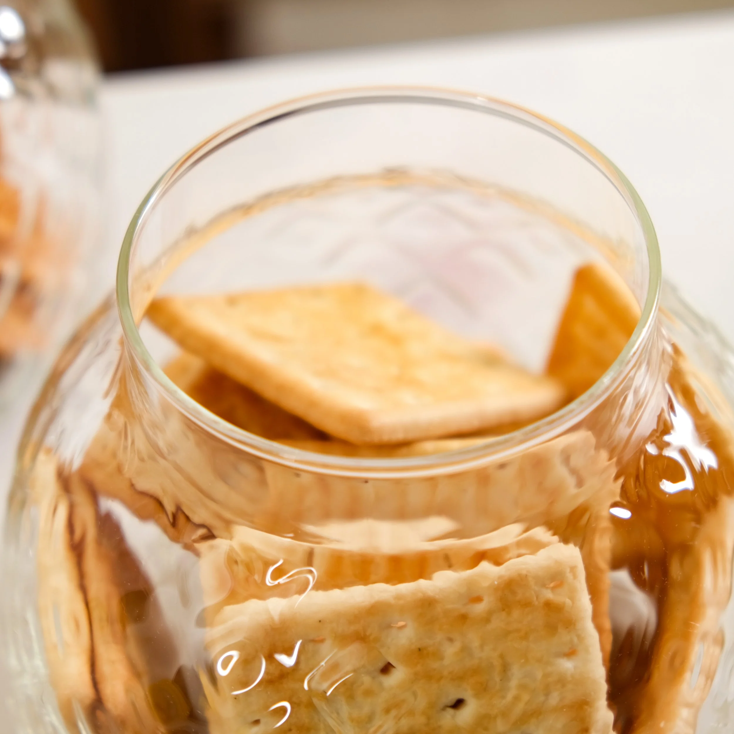 Embossed Glass Jar With Bamboo Lid Set Of 2 1200ml - Image 7