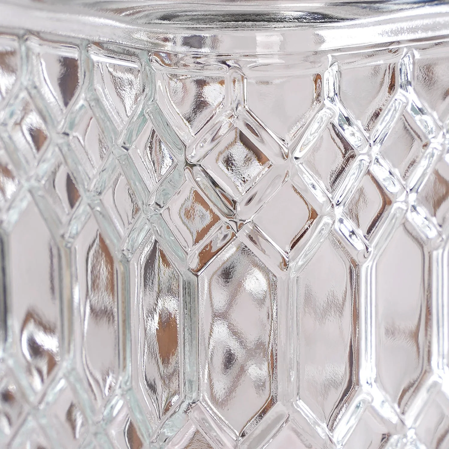 Embossed Kitchen Storage Container With Lids Set Of 4 1300ml - Image 6