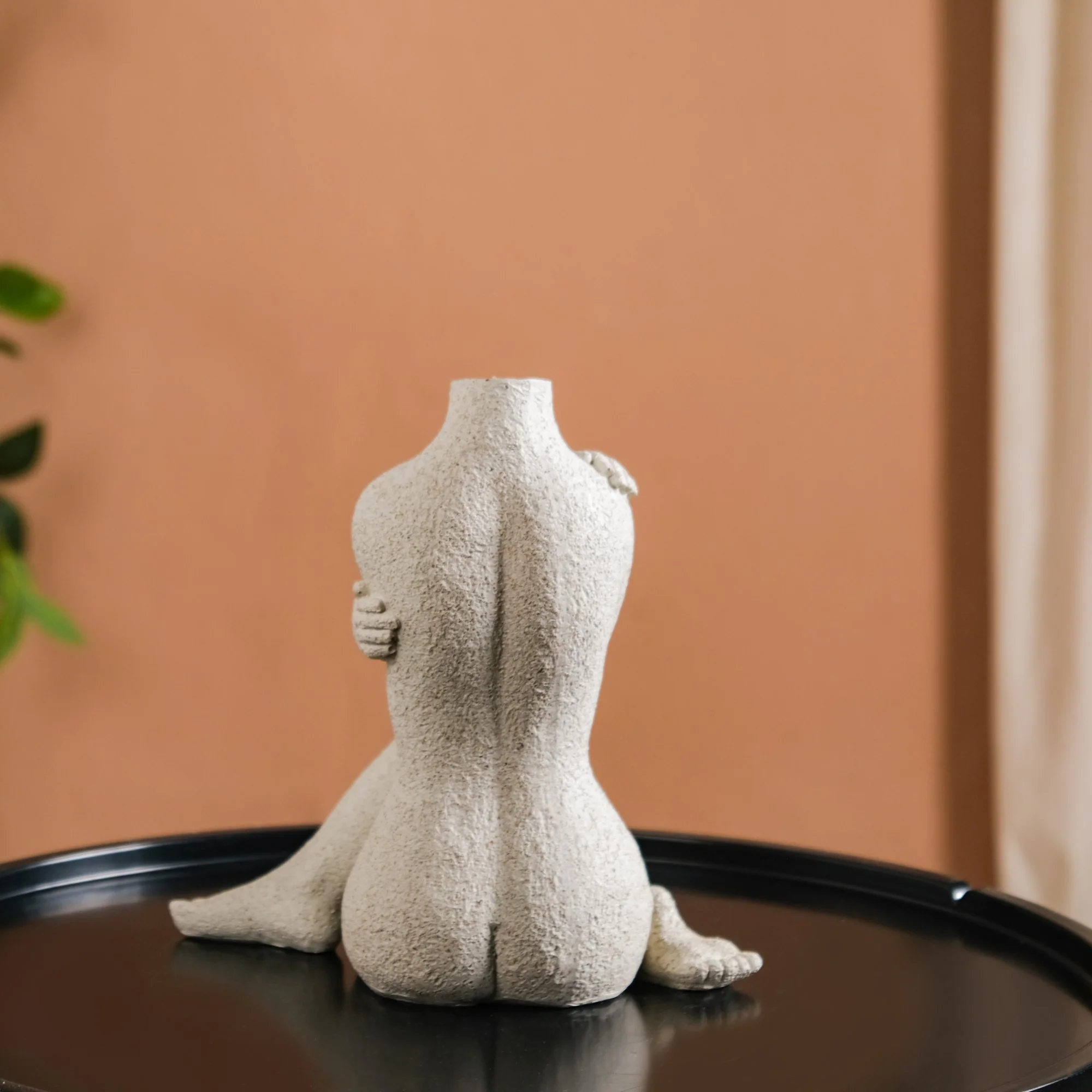 Embrace Vase Showpiece - Image 14
