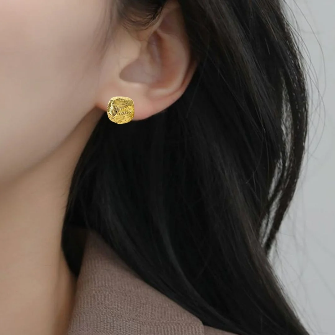 Facet Edge Studs Gold - Image 5