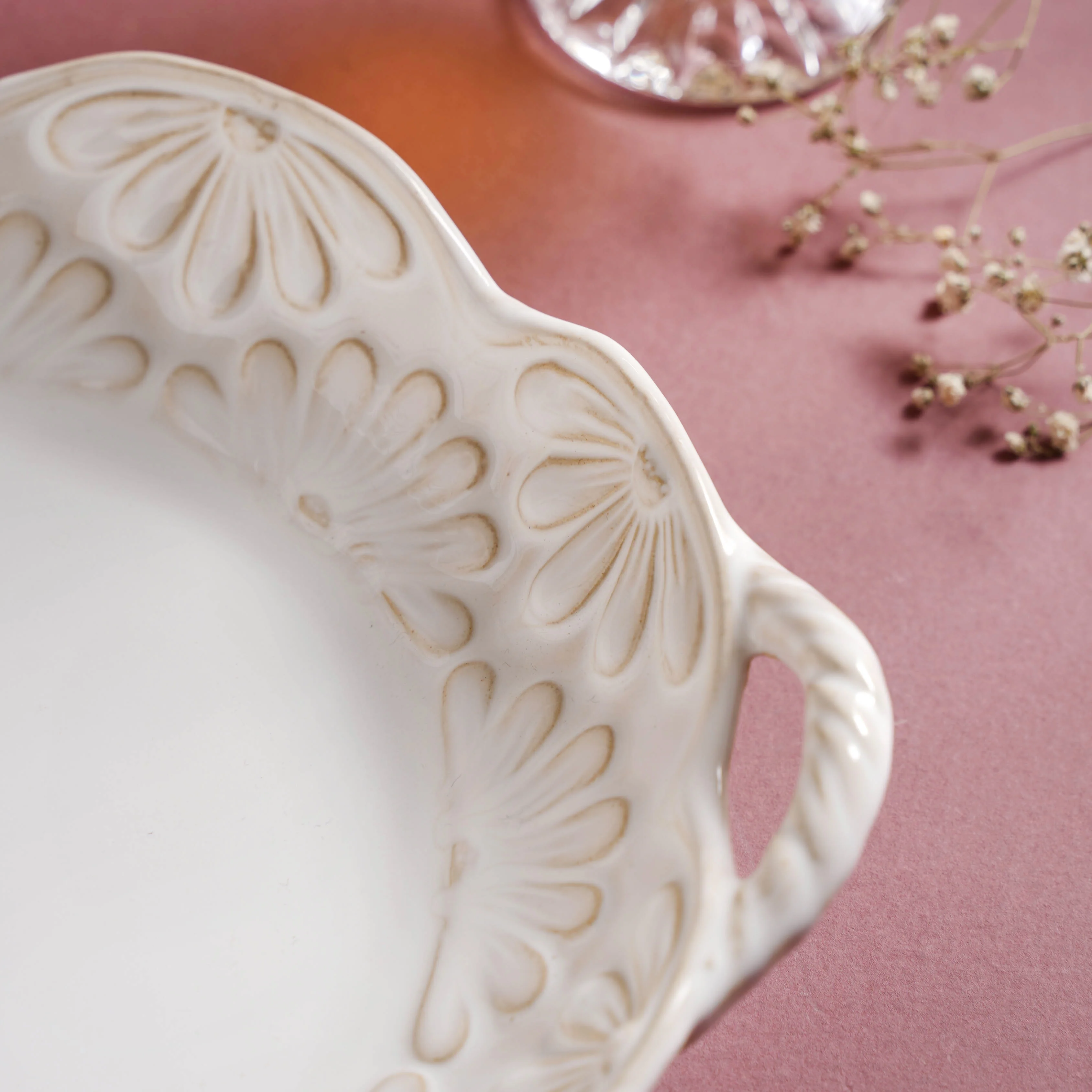Faye Bowl With Handle 9 Inch 500 ml - Image 6