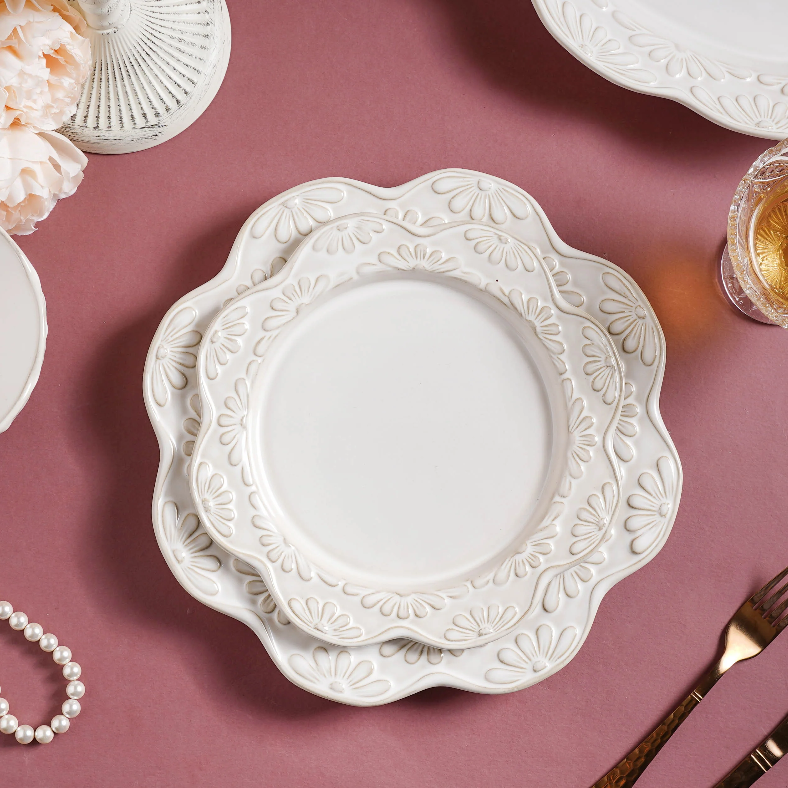 Faye Floral Side Plate 9 Inch - Image 4