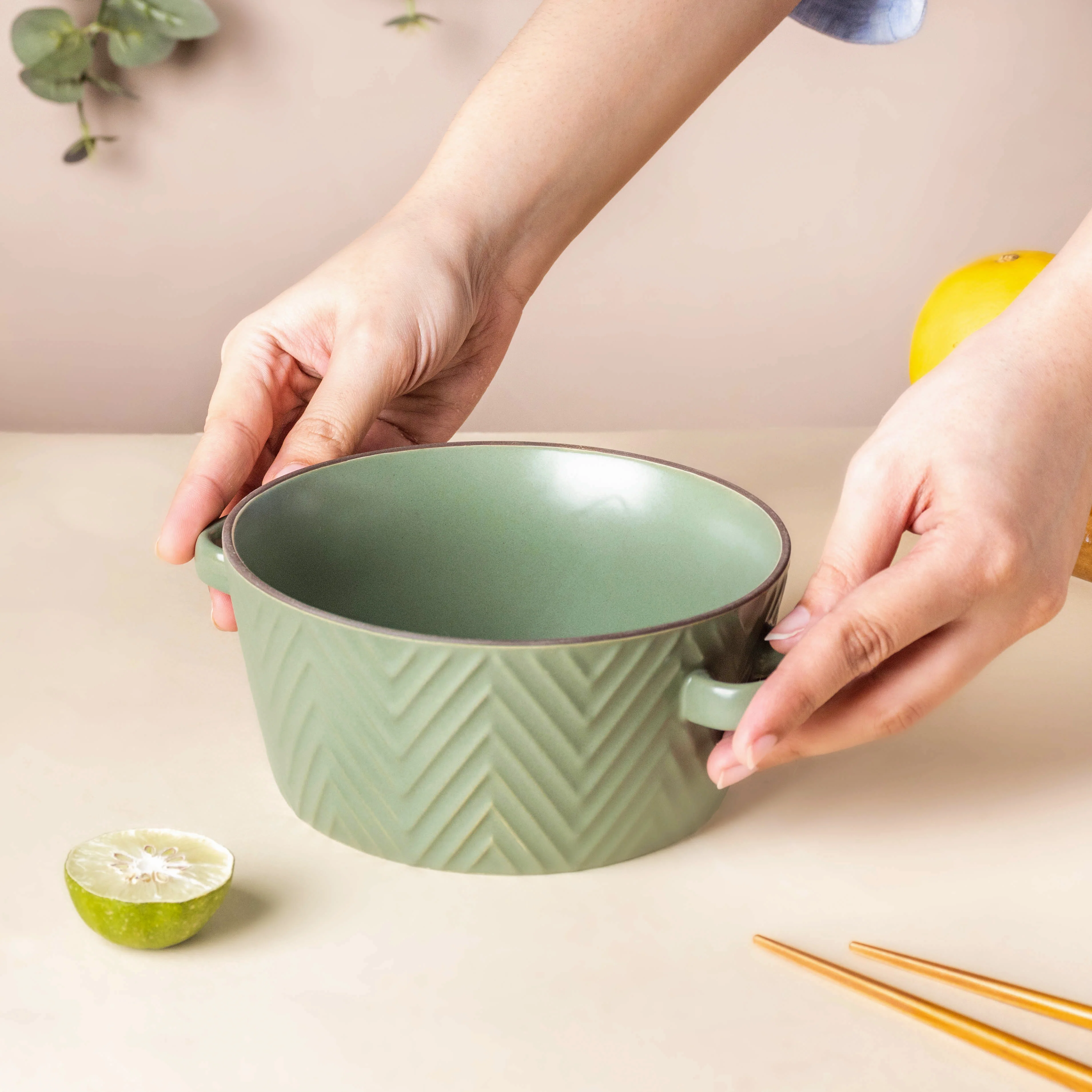 Fern Green Textured Noodle Bowl - Image 2