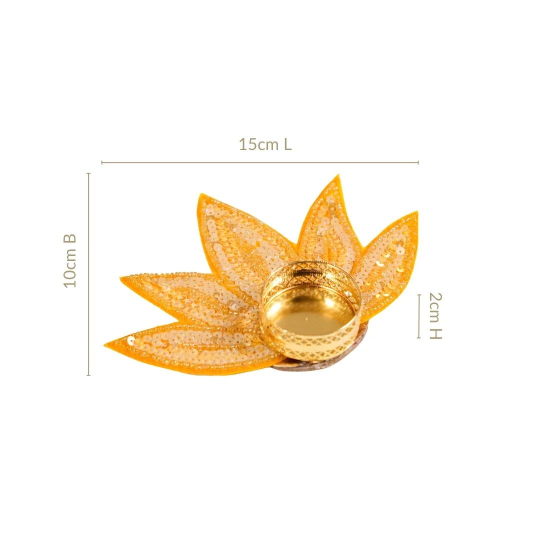 Festive Lotus Tealight Candle Holder Set Of 4 - Image 5