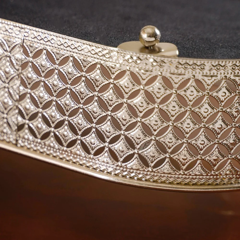 Festive Oval Tray Silver Large - Image 11