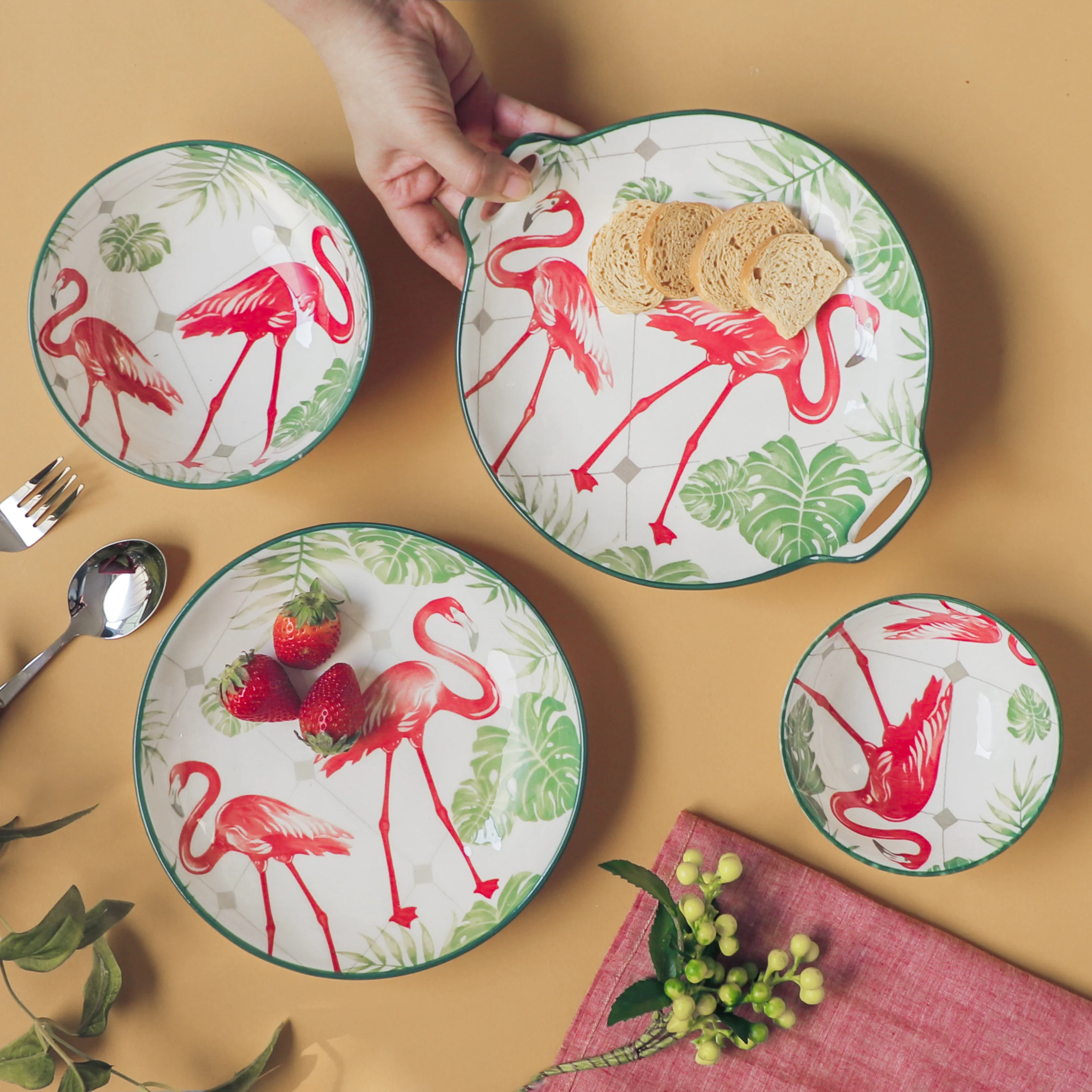 Flamingo Crockery Fiesta - Image 6