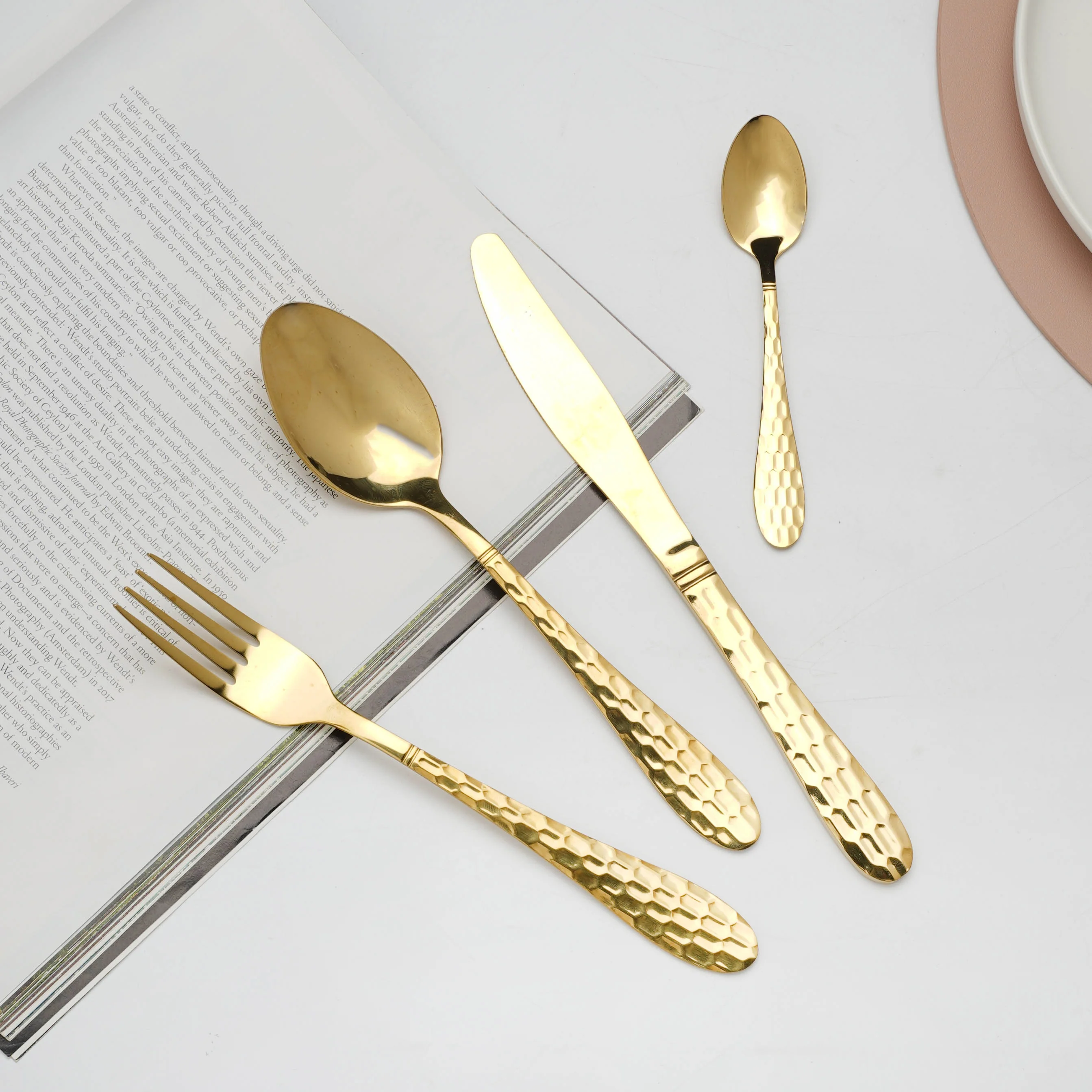 Flatware Set - Image 6