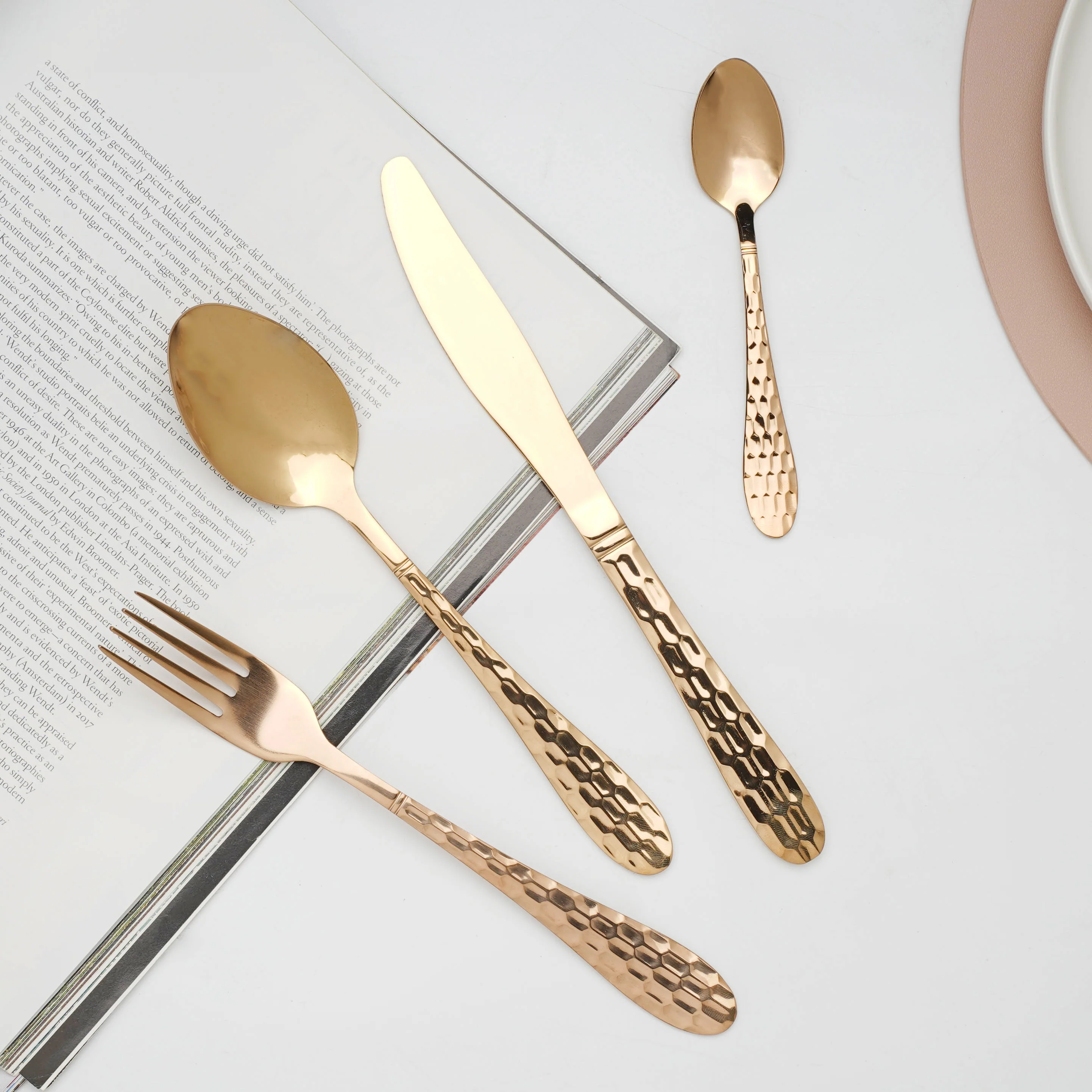 Flatware Set - Image 7