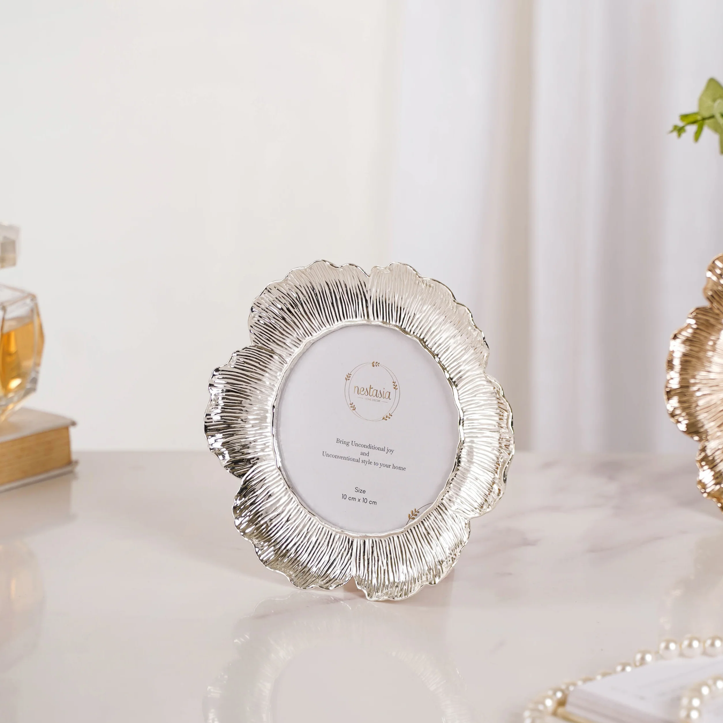 Flora Sparkle Photo Frame - Image 4