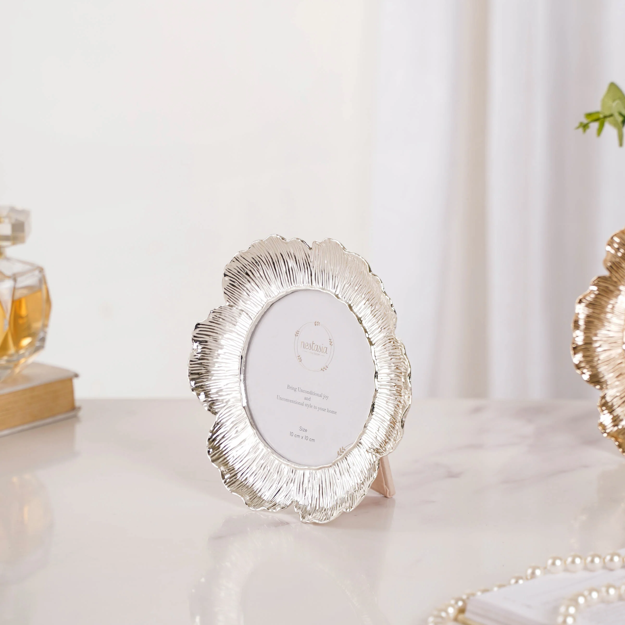 Flora Sparkle Photo Frame - Image 7