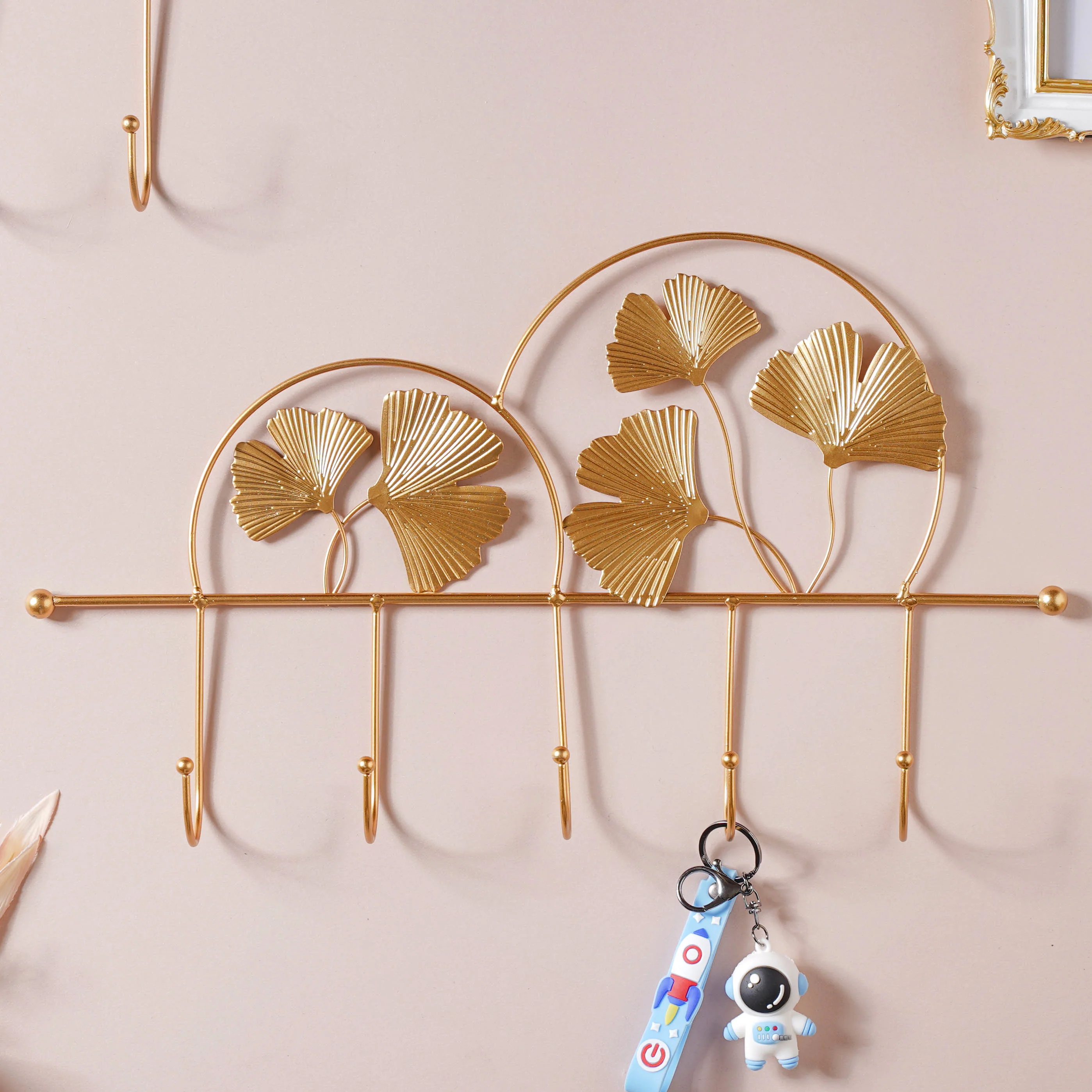 Flora Wall Mount Hanger - Image 3