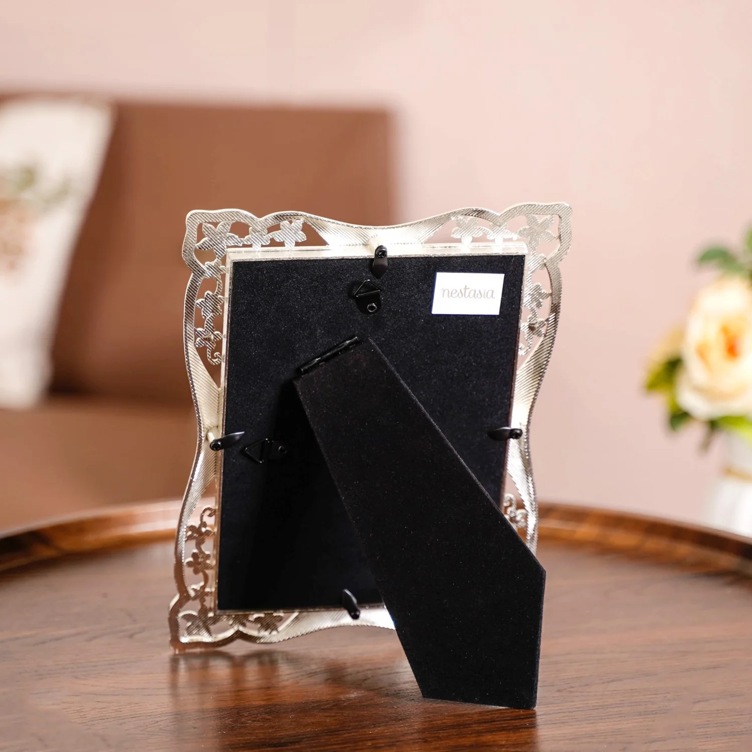 Floral Cutwork Pearl Medium Photo Frame 13x18cm - Image 7