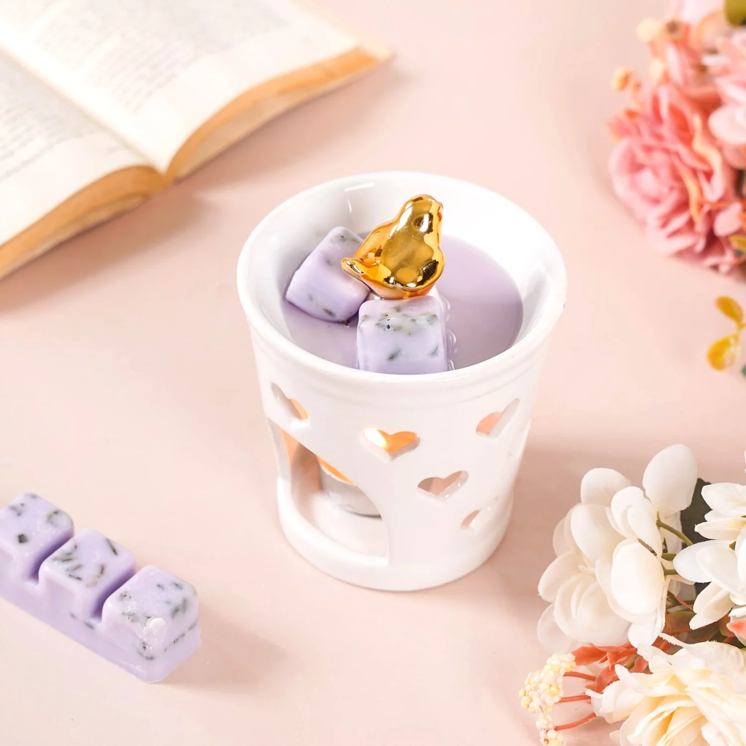 Floral Fusion Scented Wax Melts Set Of 4 - Image 2
