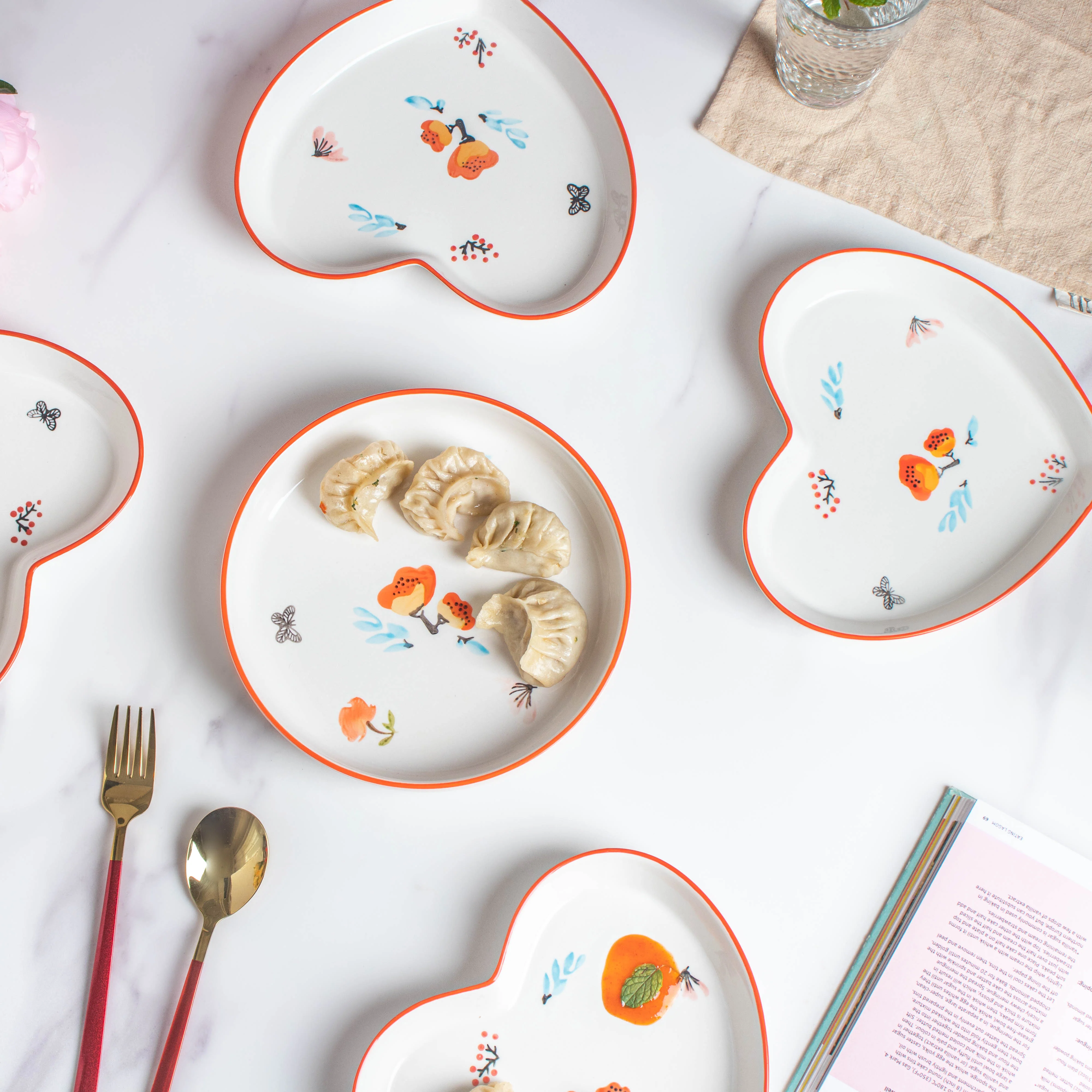 Floral Heart Plates Set of 5 - Image 3