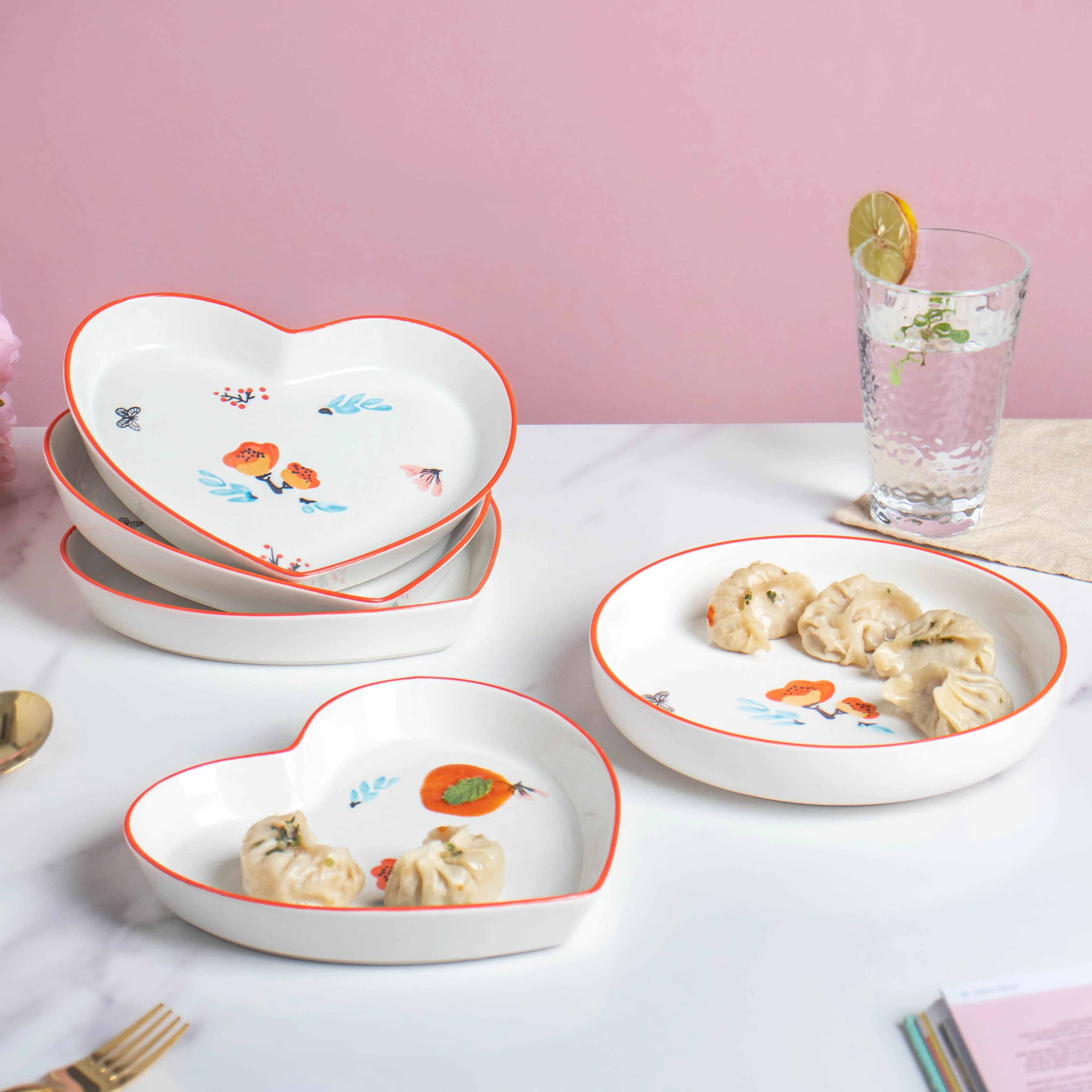 Floral Heart Plates Set of 5 - Image 4