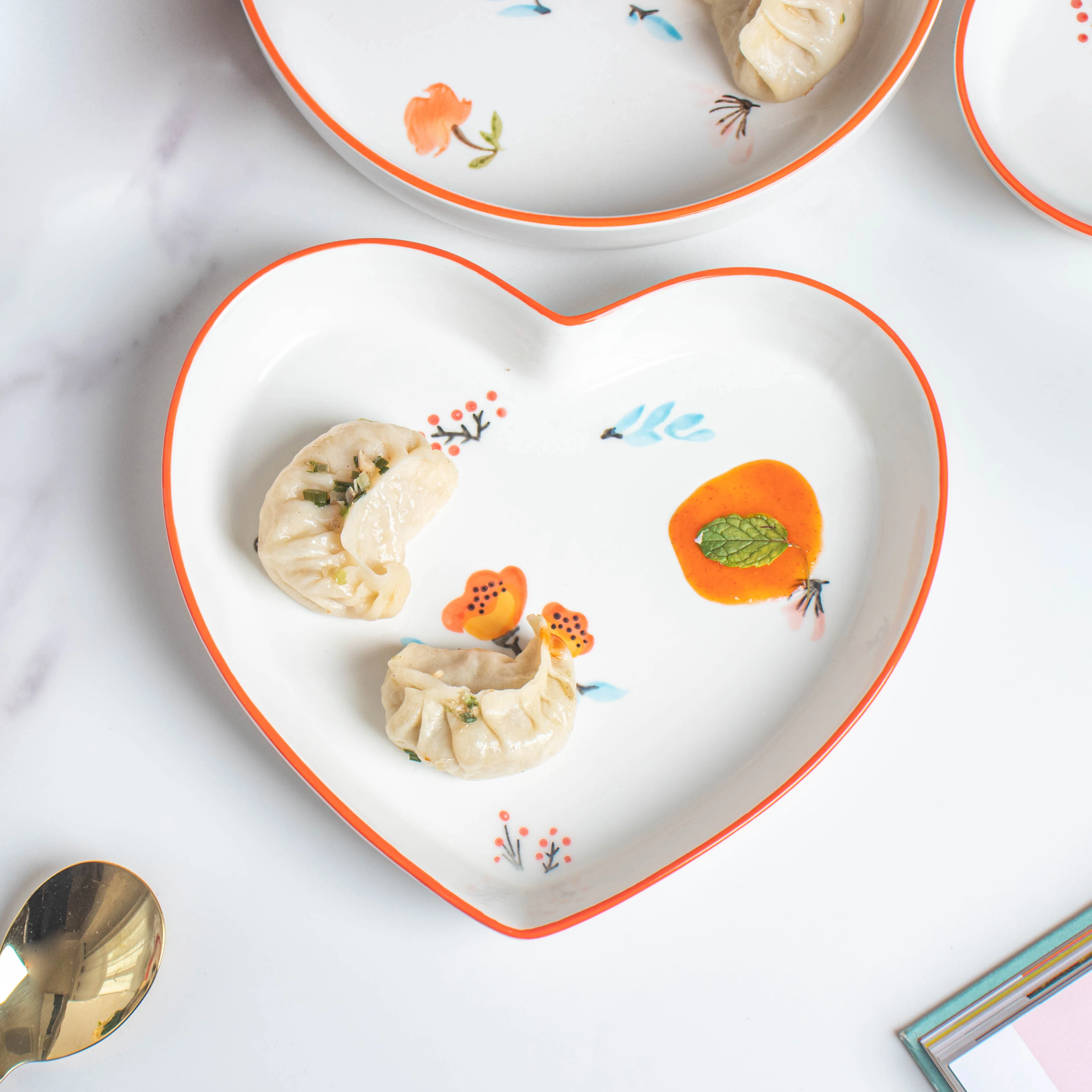 Floral Heart Plates Set of 5 - Image 5