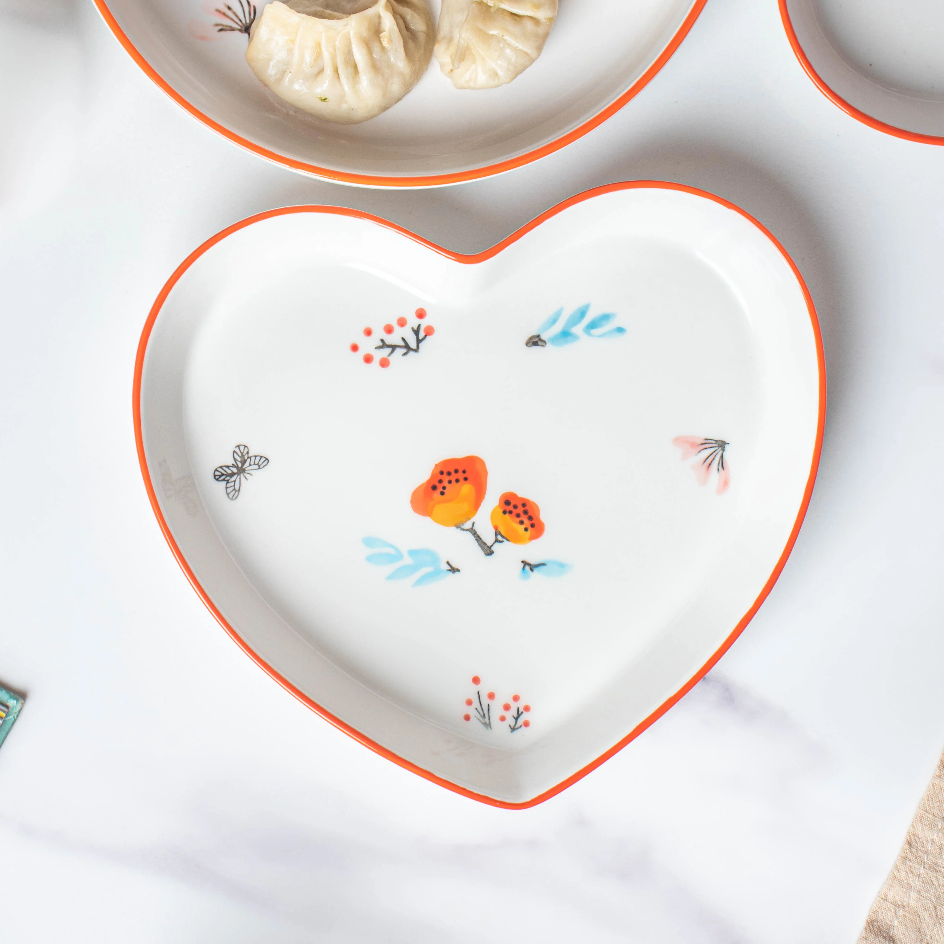 Floral Heart Plates Set of 5 - Image 7