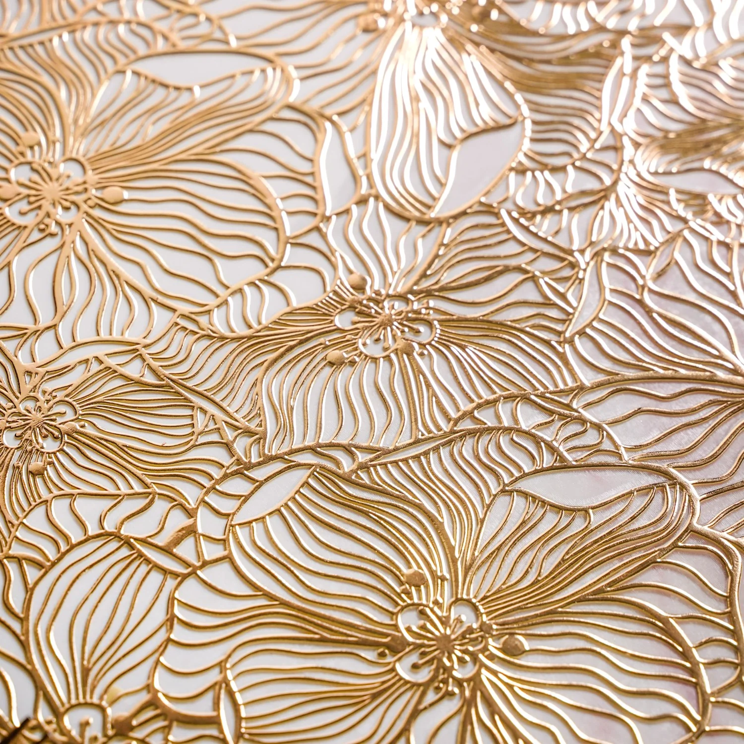 Floral Line Art Runner Gold 150x38cm - Image 4