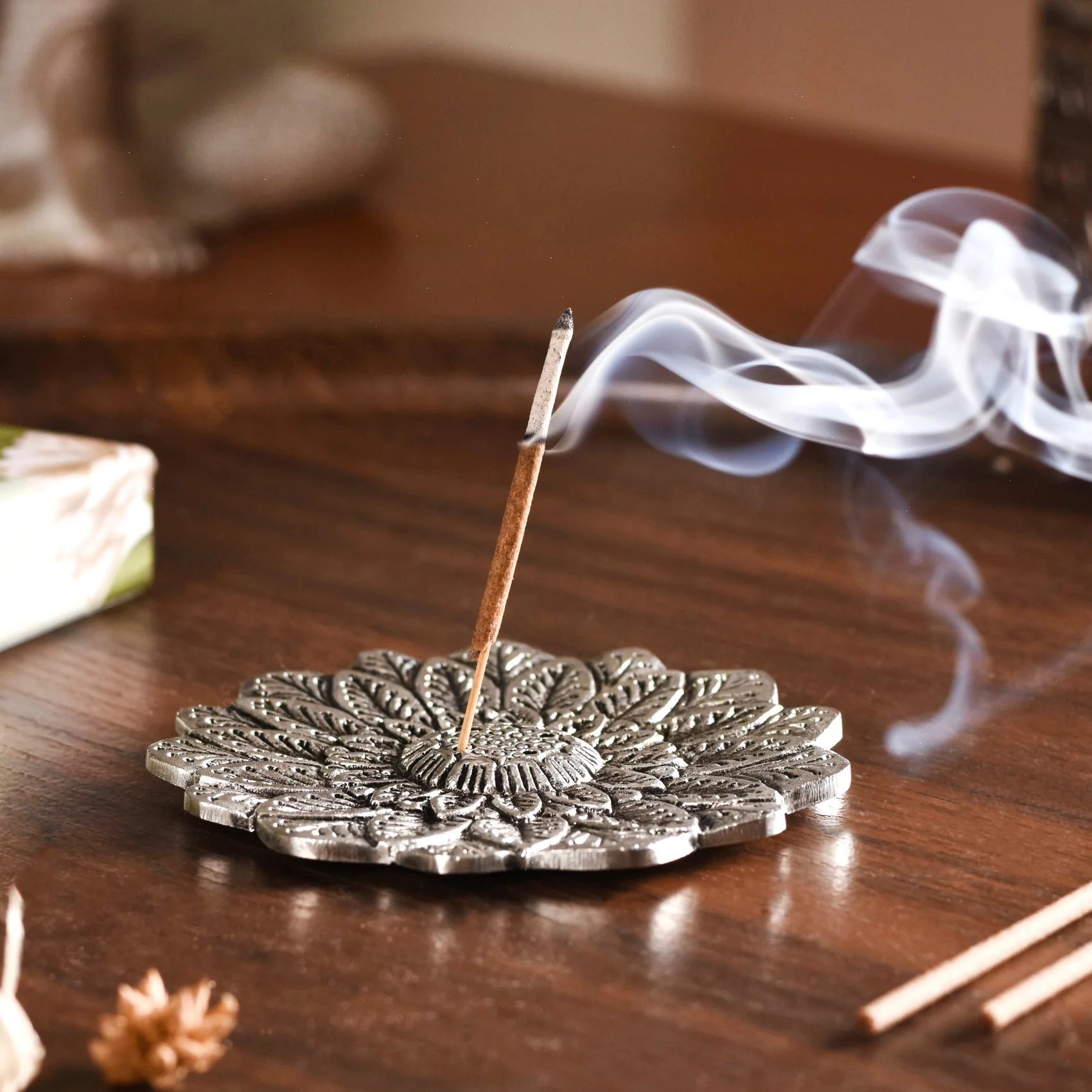 Floral Mandala Incense Holder With Jasmine Incense Sticks - Image 7