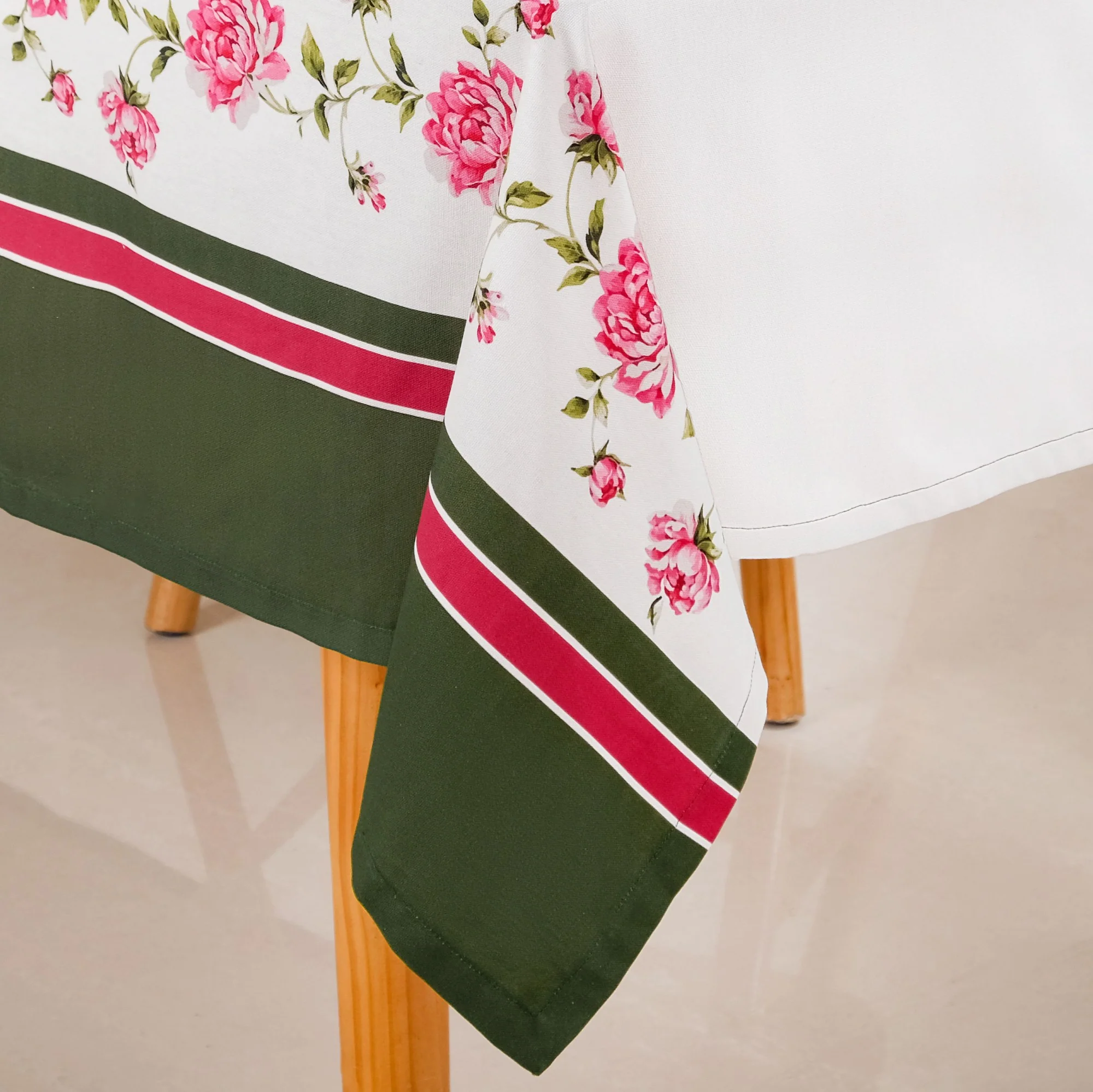 Floral Rouge Luxe 8 Seater Table Cloth 270x160cm - Image 7