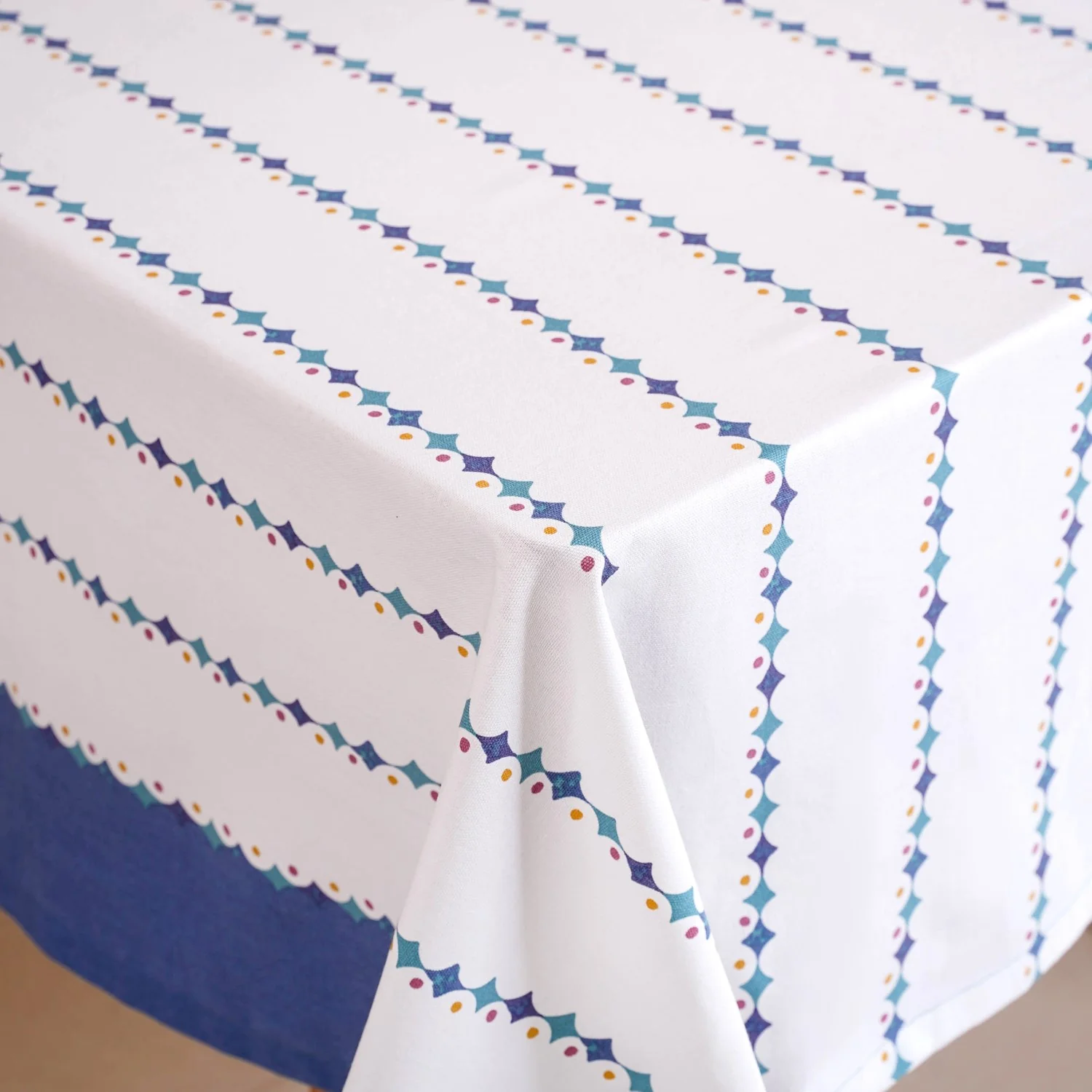 Florina 8 Seater Table Cover 280x167cm - Image 2