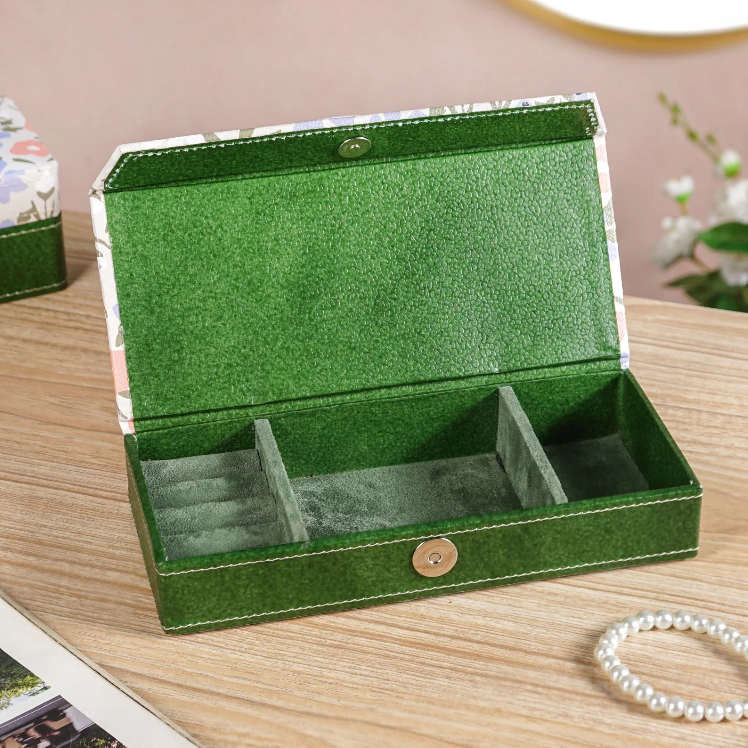 Florina Sustainable Sectioned Trinket Case - Image 2