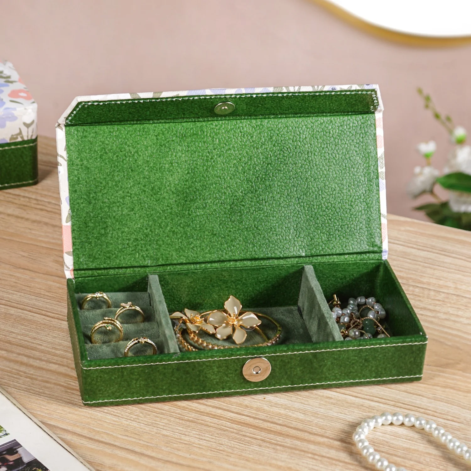 Florina Sustainable Sectioned Trinket Case - Image 9
