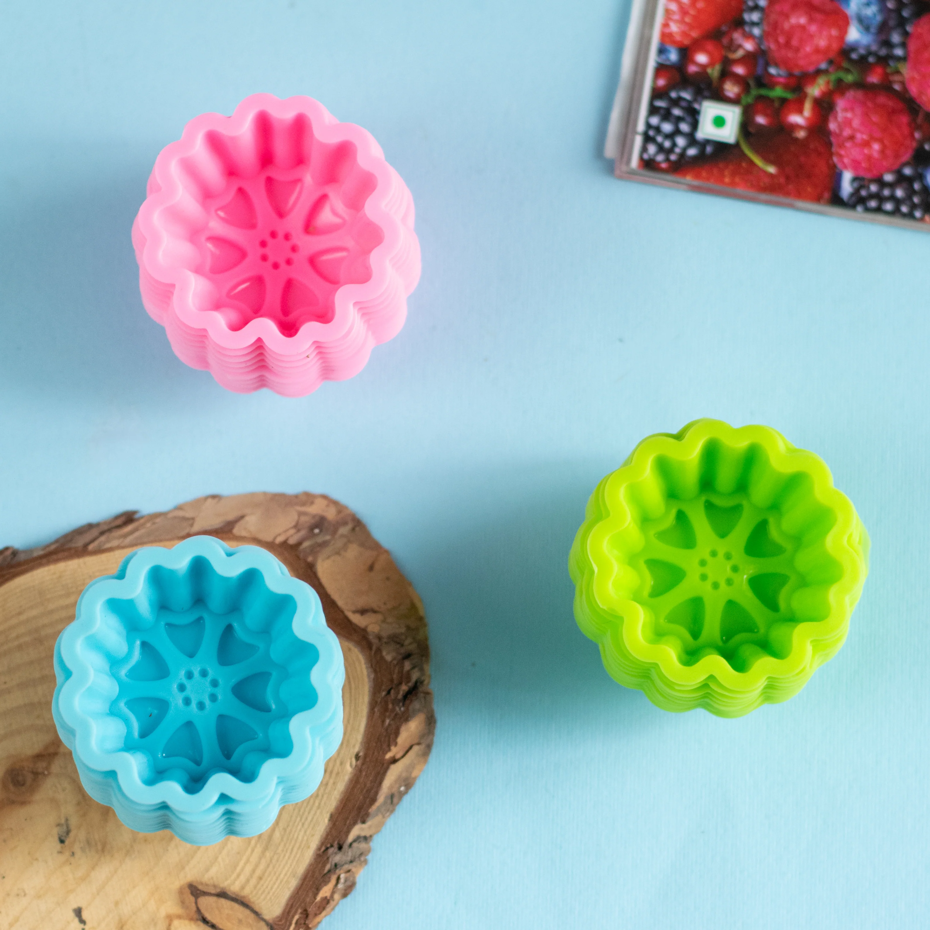 Flower Cupcake Mould - Image 4