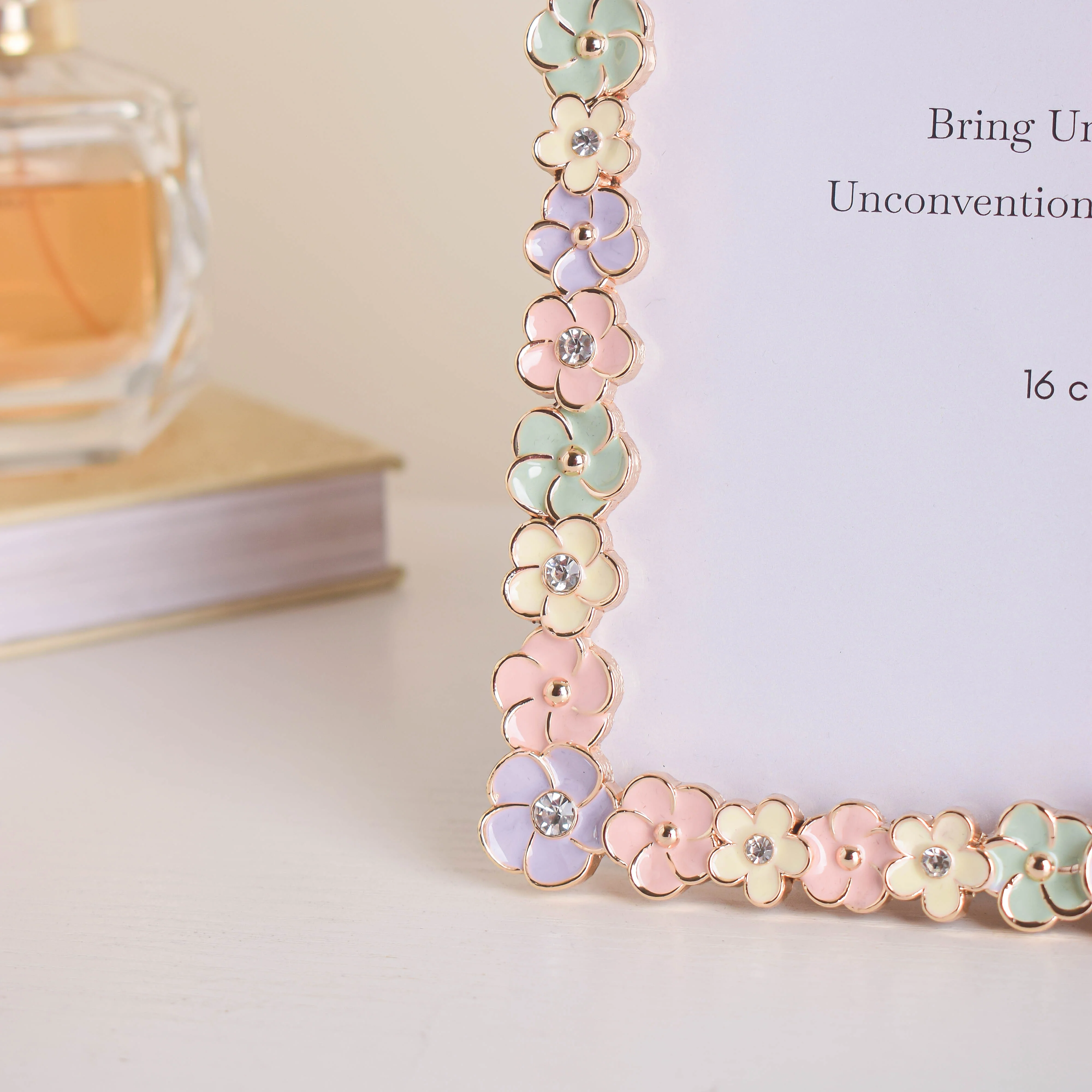 Flower Festoon Photo Frame Large - Image 5
