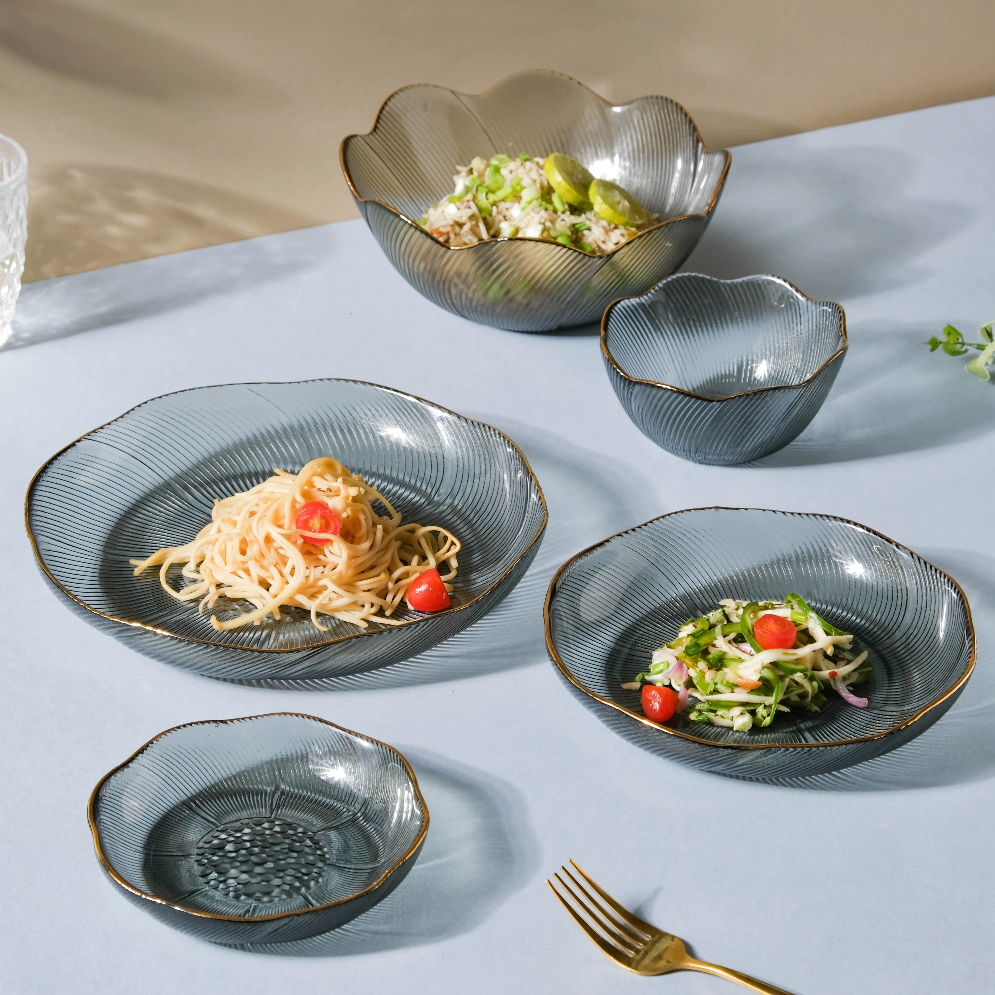 Flower Glass Pasta Plate Grey - Image 6
