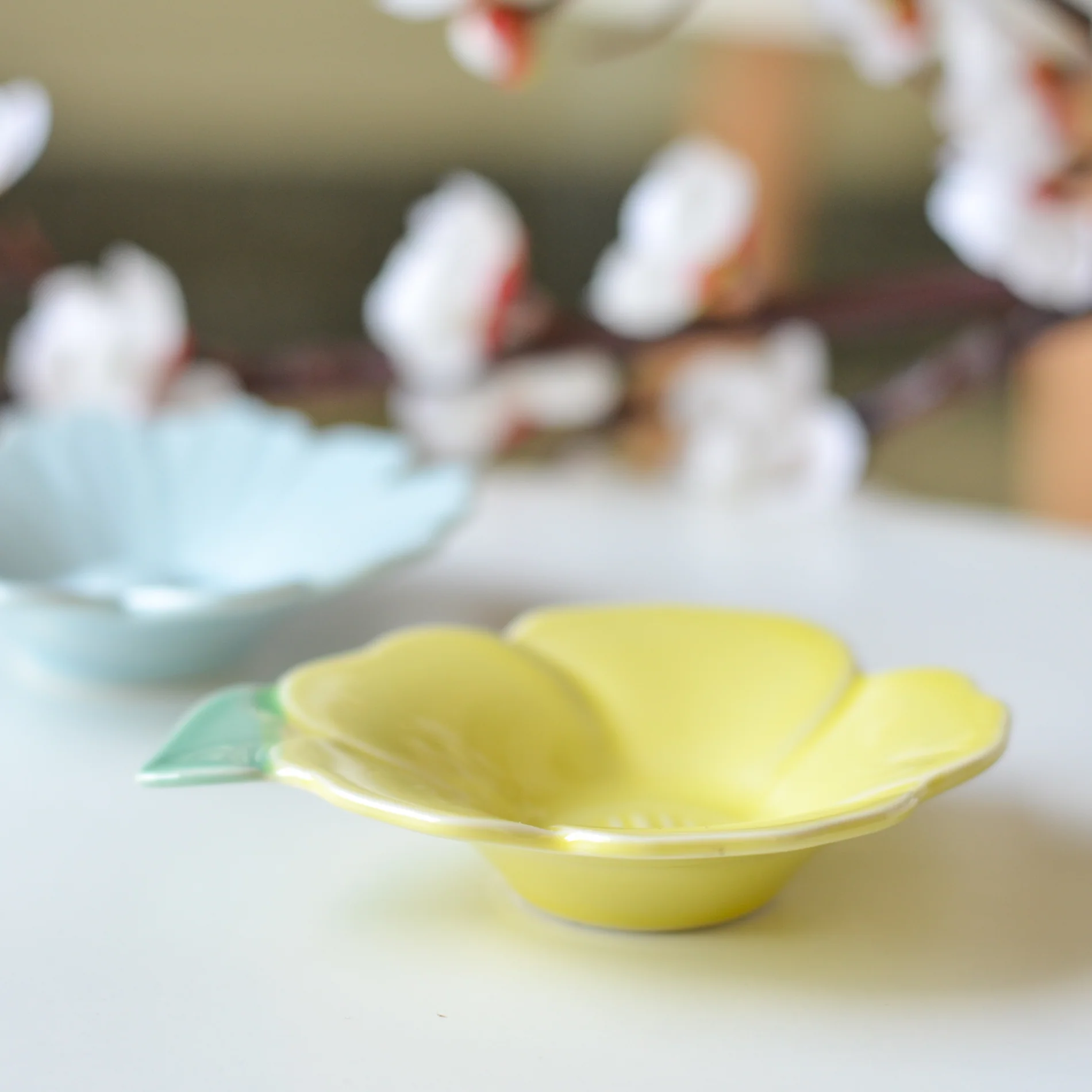 Mini Flower Shape Plate - Image 8