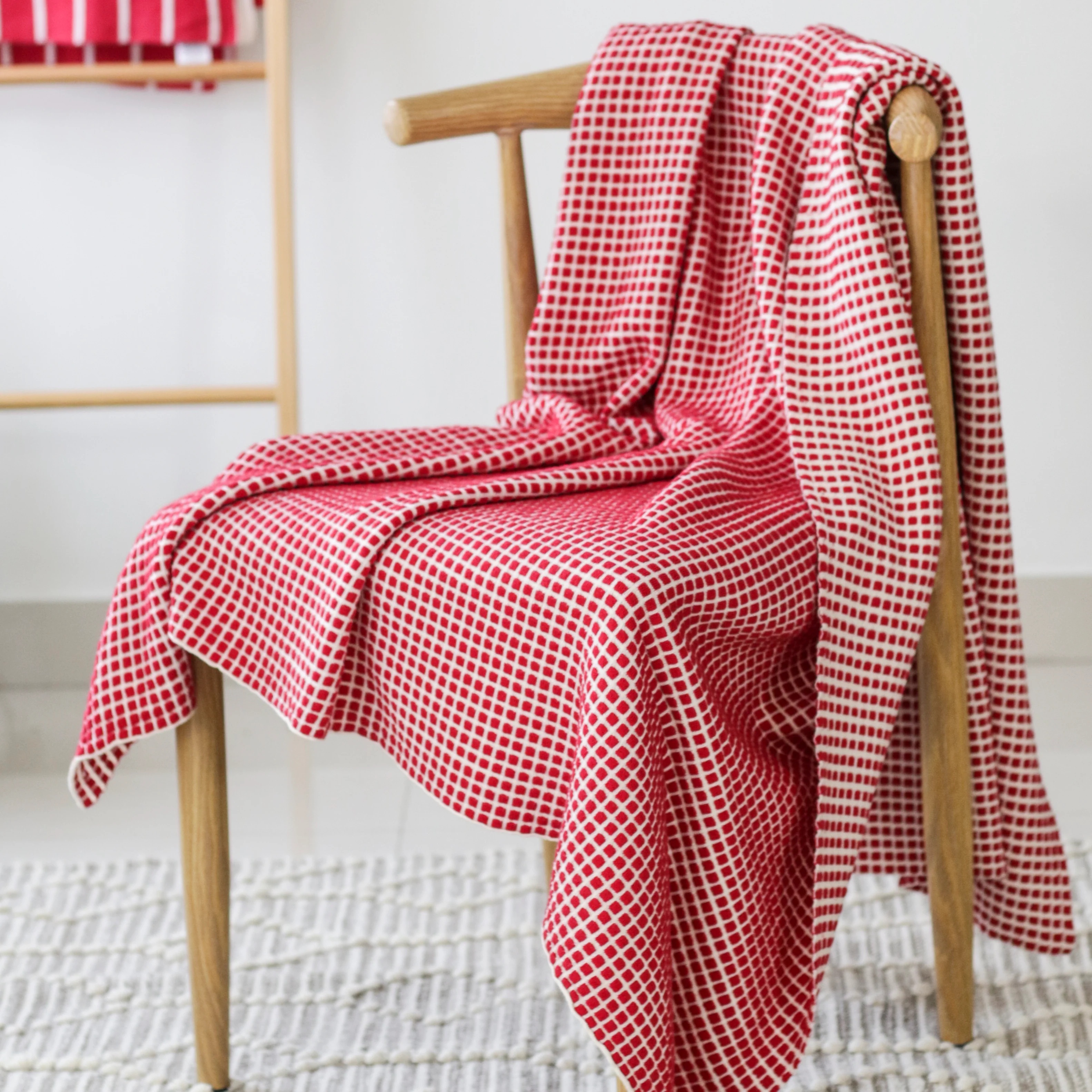 Fluffy Blanket - Image 4