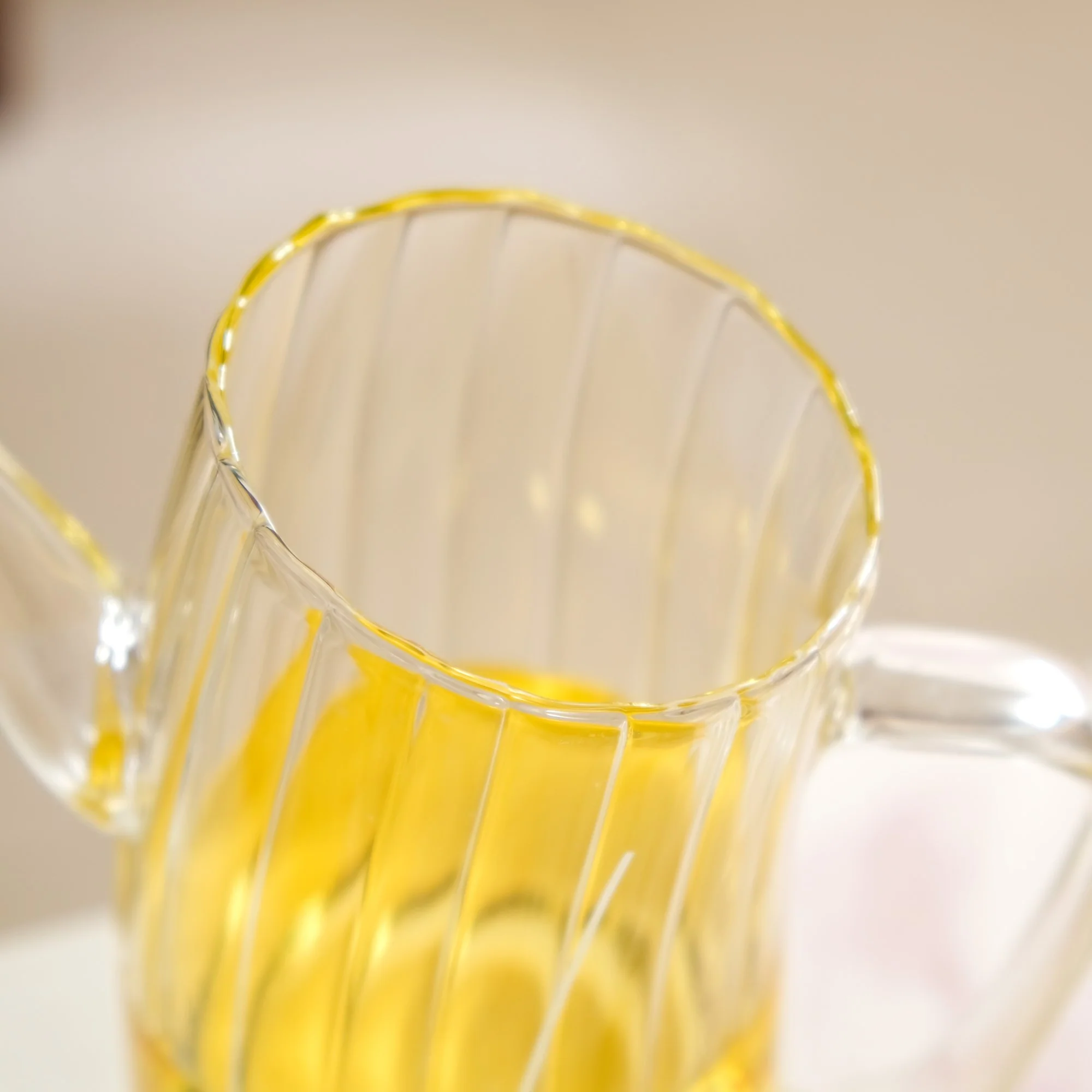 Fluted Borosilicate Glass Oil Jar 800ml - Image 8