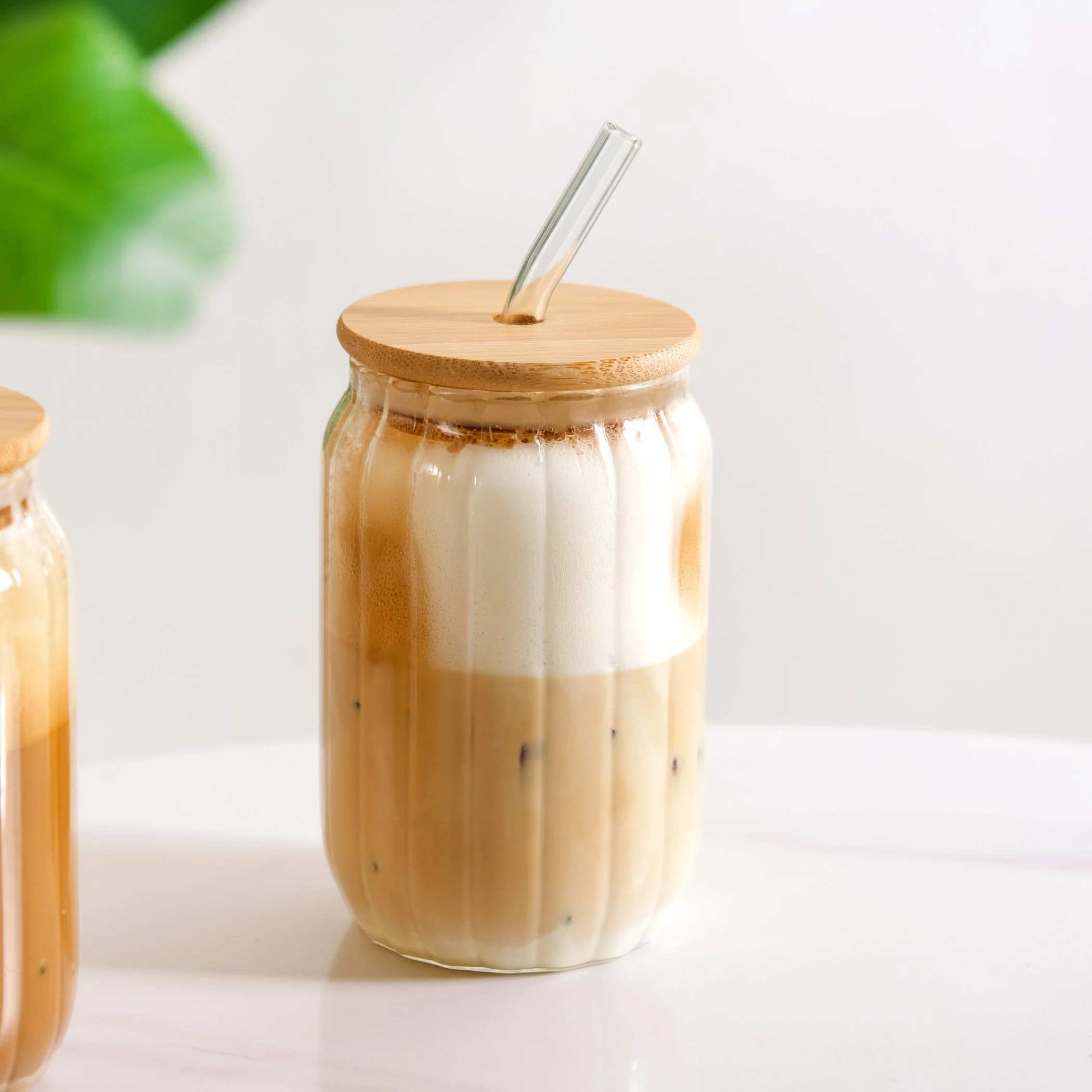 Fluted Glass Tumbler With Straw And Wooden Lid Set Of 2 400ml - Image 8