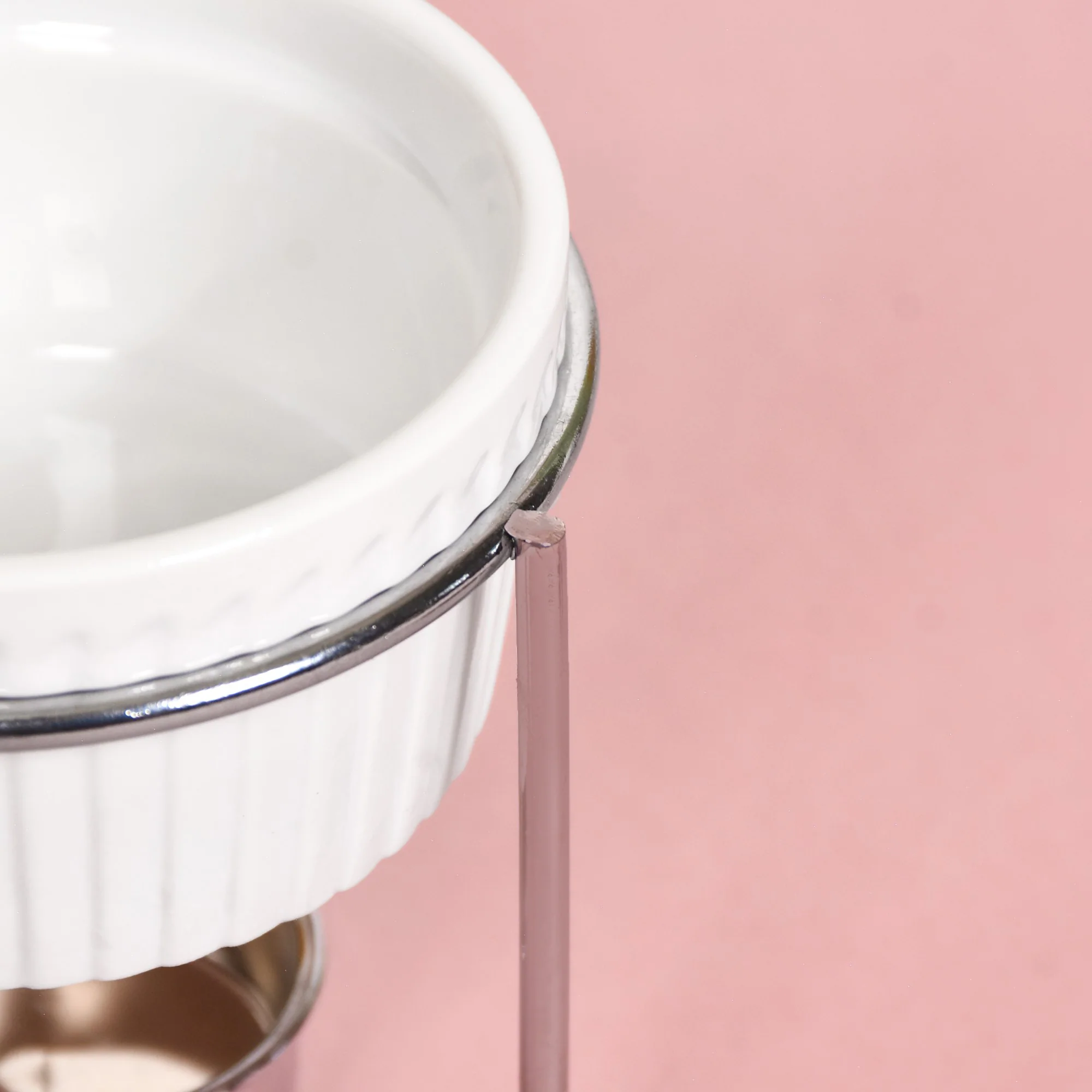 Fondue Pot with Stand - Image 8