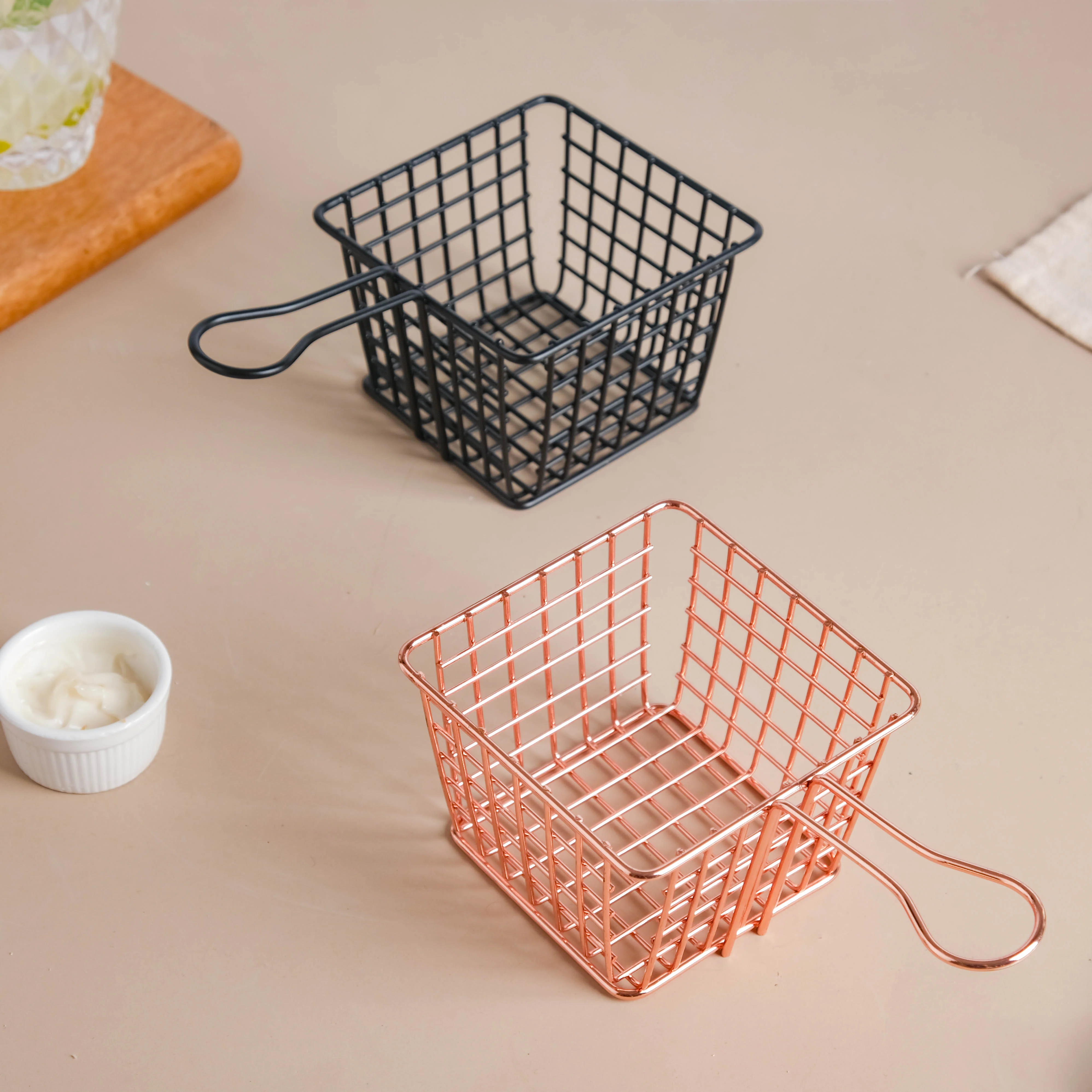 French Fry Basket With Handle - Image 8