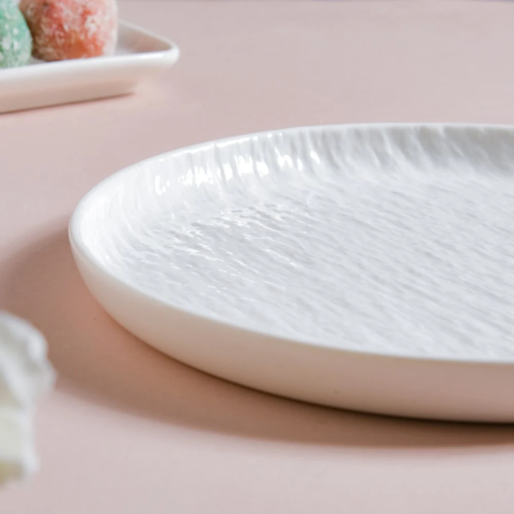 Frore Textured Round Ceramic Snack Plate White 8 Inch - Image 4