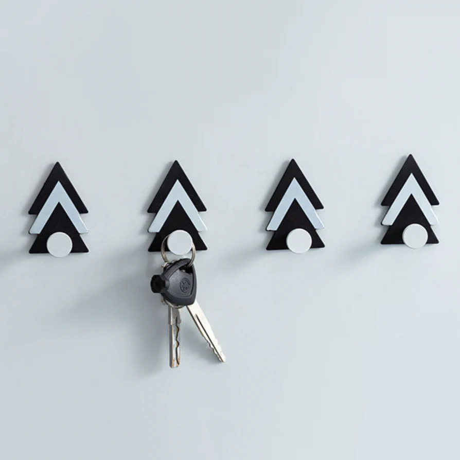 Geometric Black and White Hook - Image 13