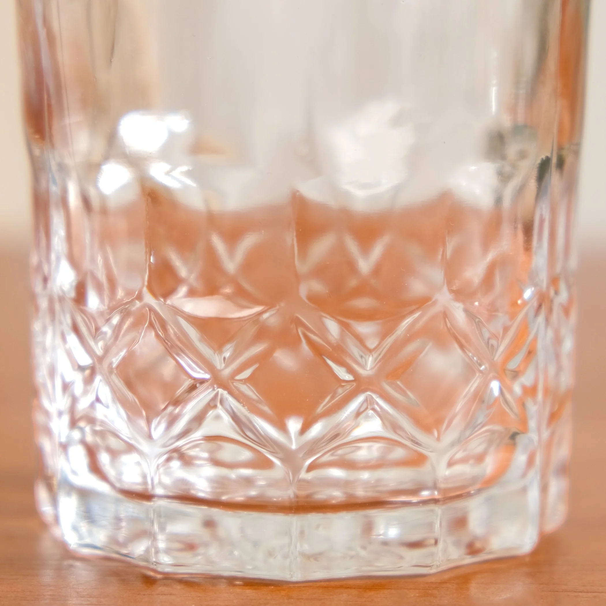 Geometric Embossed Whiskey Glass Set Of 6 230ml - Image 9