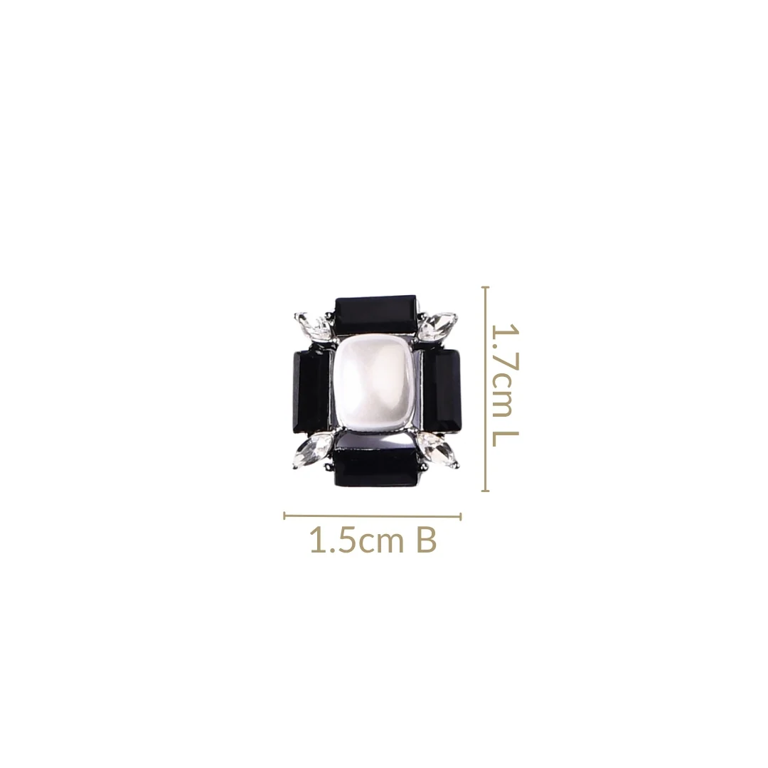 Glam Pearl Black Studs - Image 3