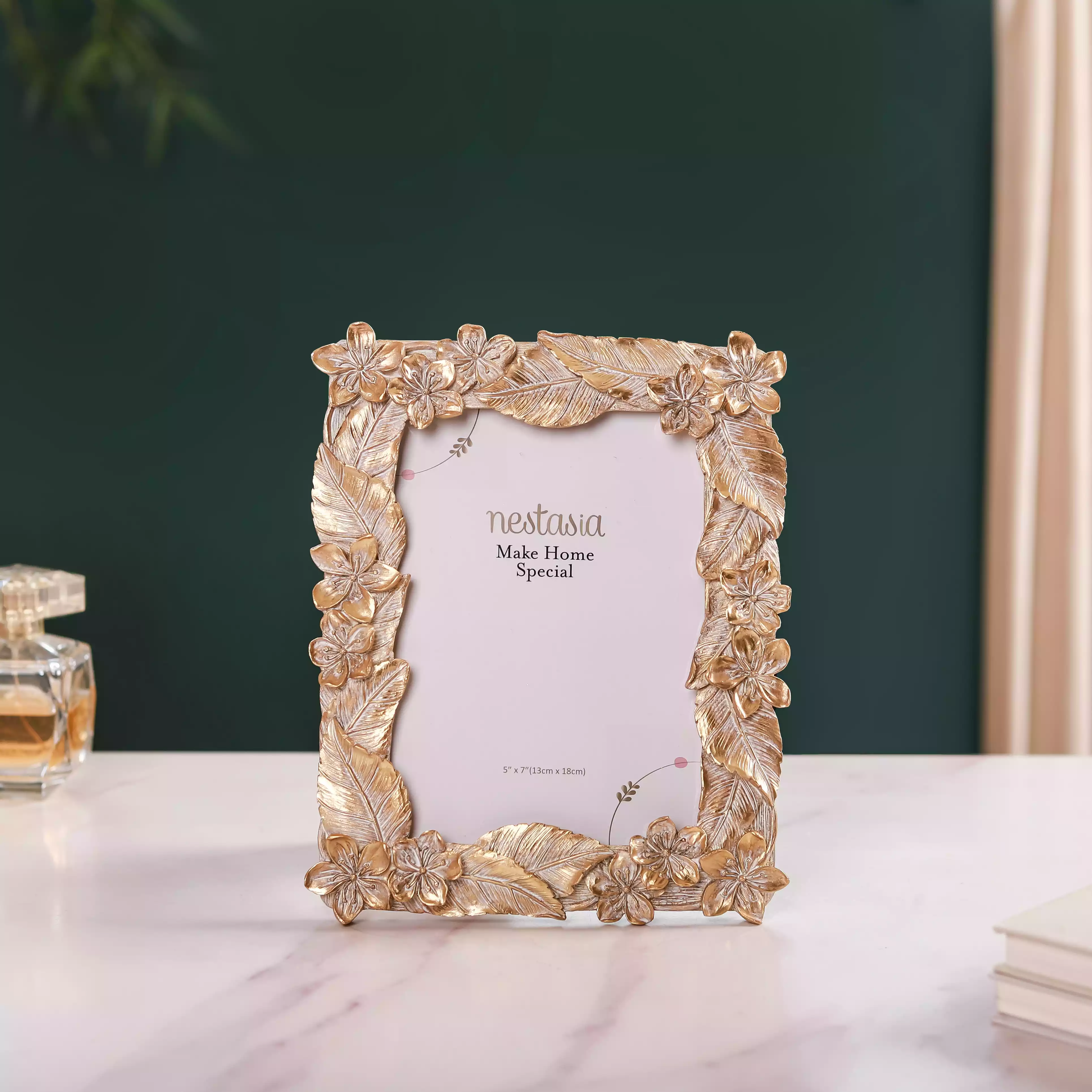 Glam Tropical Picture Frame Gold 9"x7.5" - Image 4