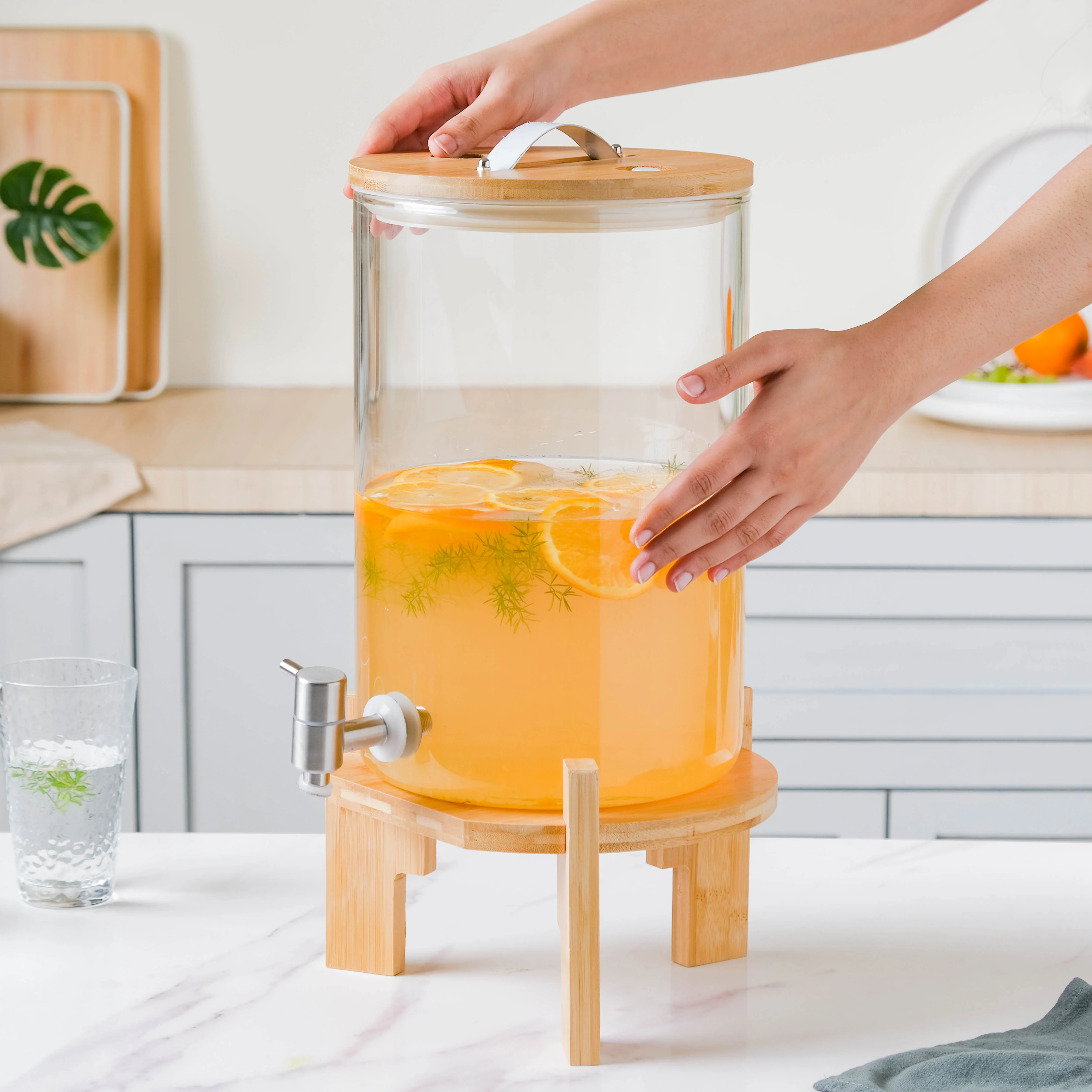 Glass Drink Dispenser - Image 2