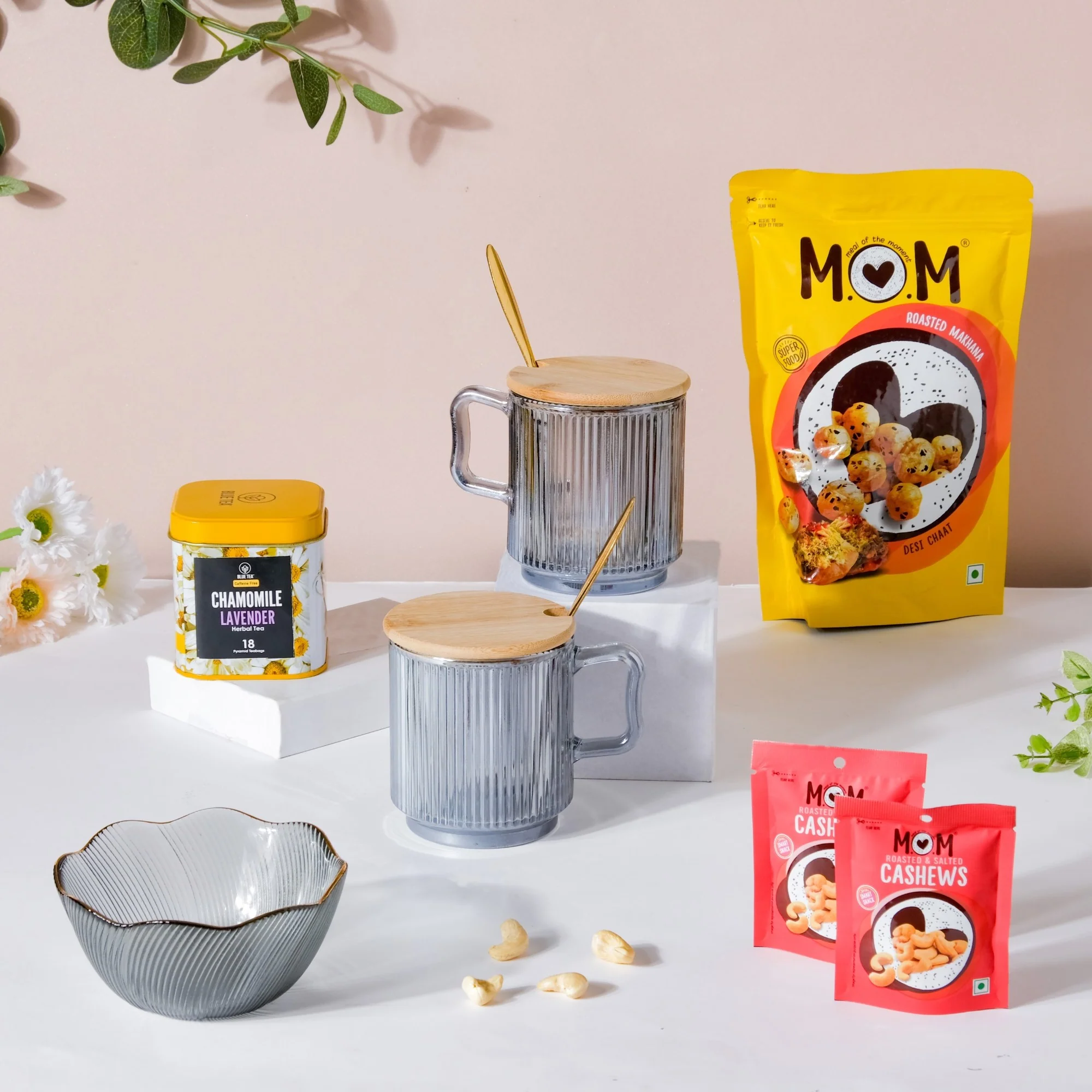 Glass Mug And Chamomile Tea Festive Hamper Set Of 6 - Image 3