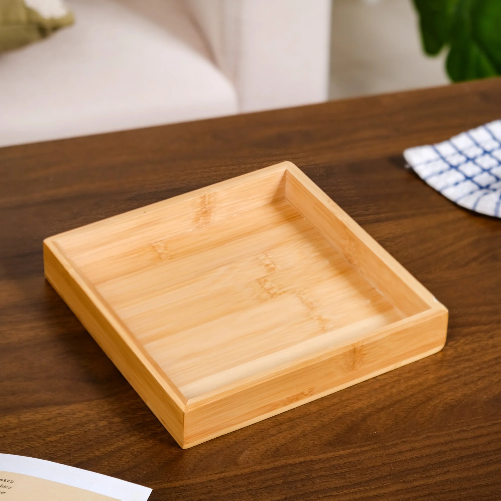 Glass Snack Serving Bowls With Tray - Image 8