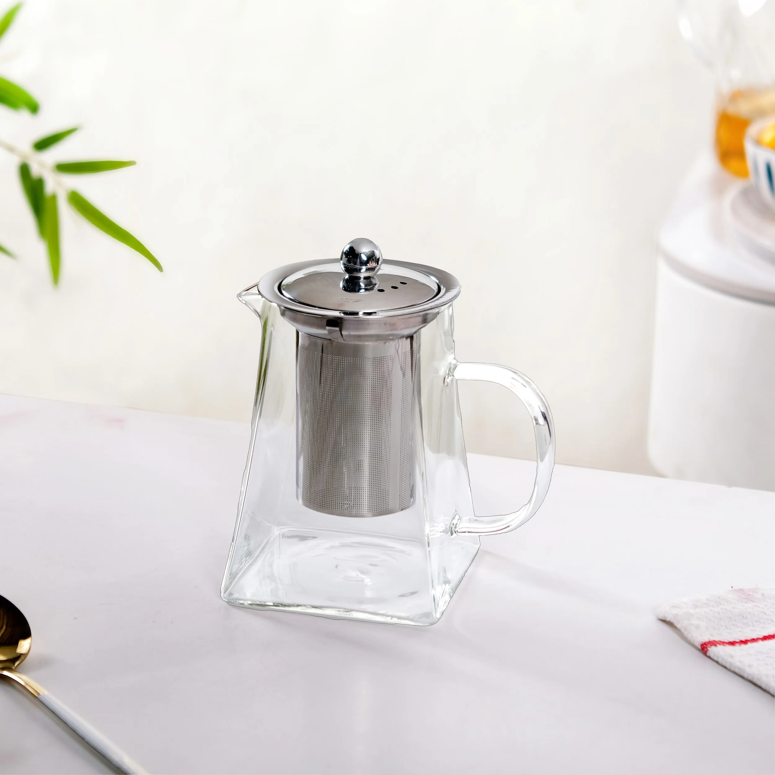 Glass Teapot With Infuser Flame Safe 700ml - Image 10