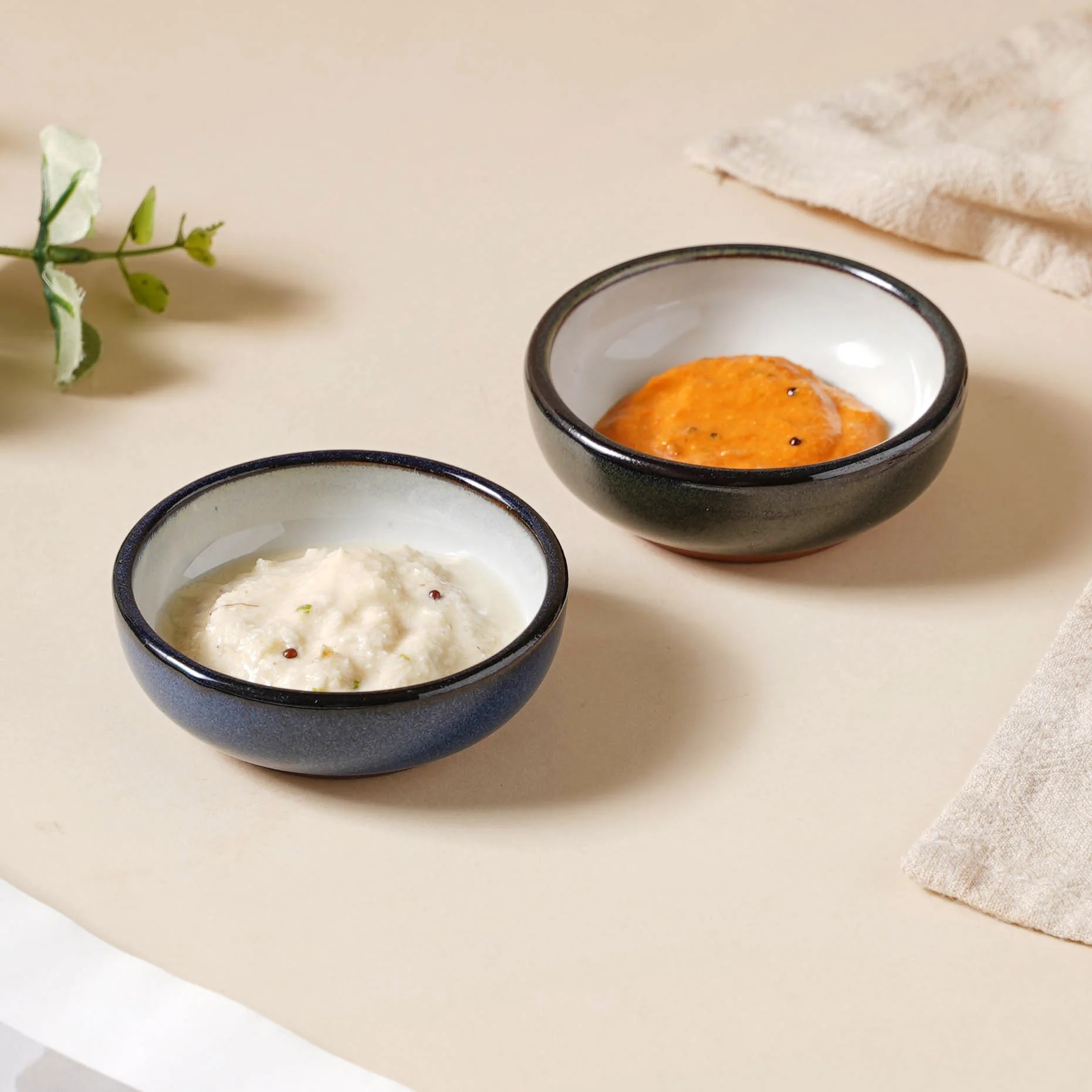 Glazed Ceramic Black And White Dip Bowl - Image 7