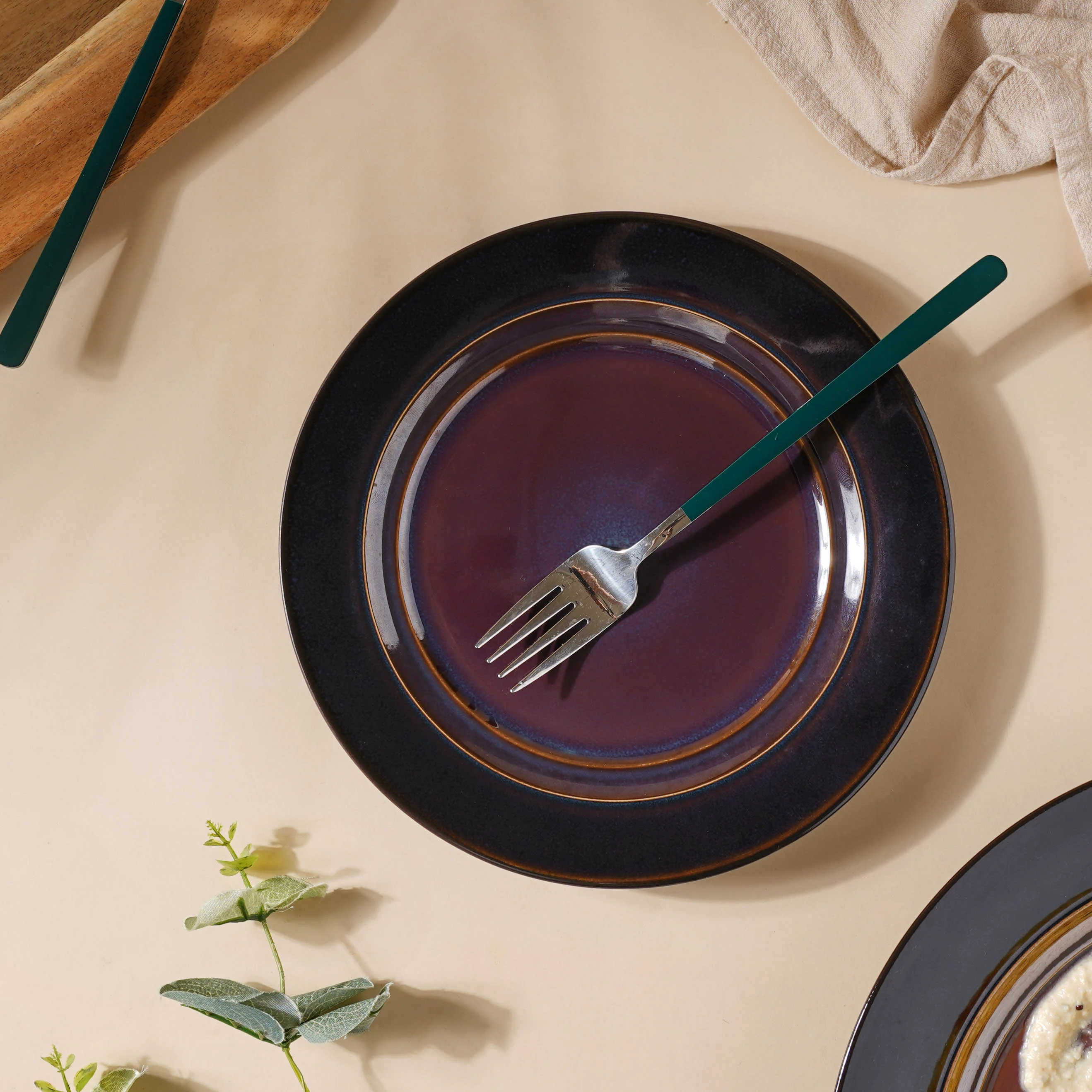 Glazed Ceramic Brown Snack Plate 8.5 Inch - Image 3