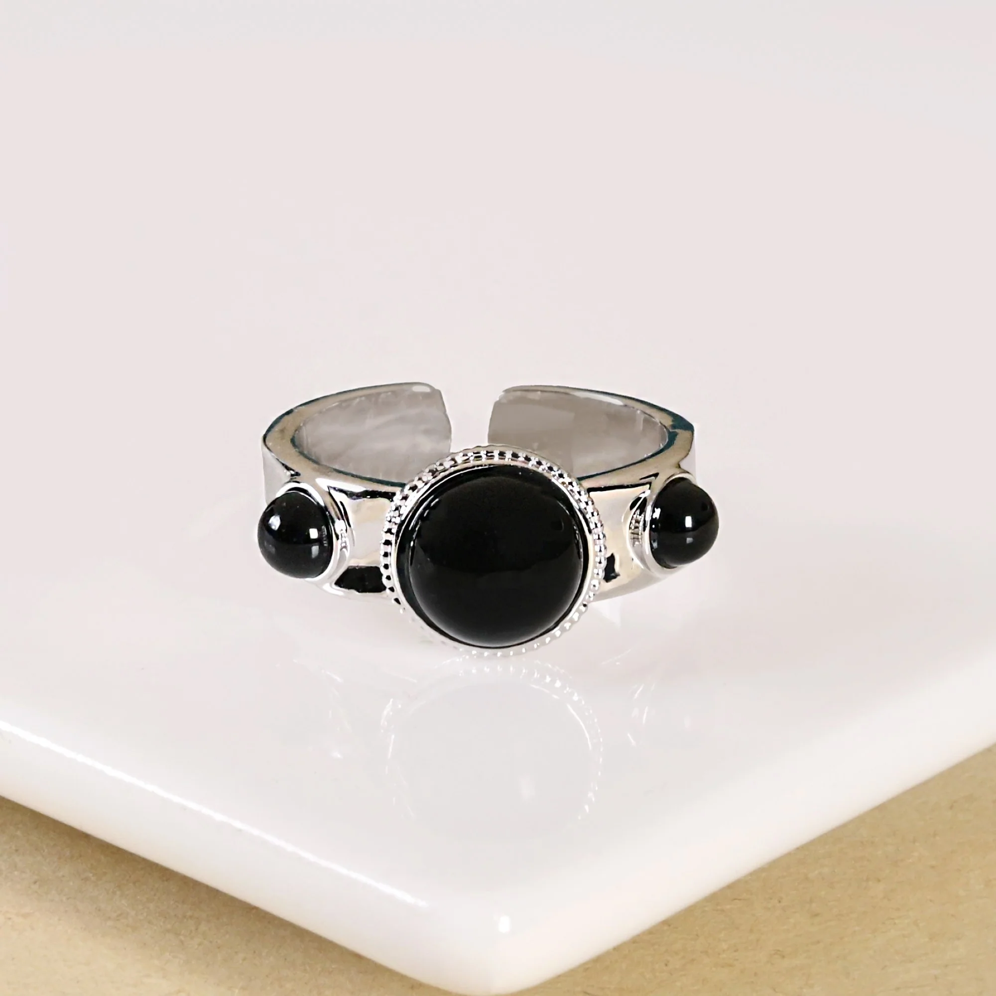 Gleamstone Black And Silver Ring - Image 5