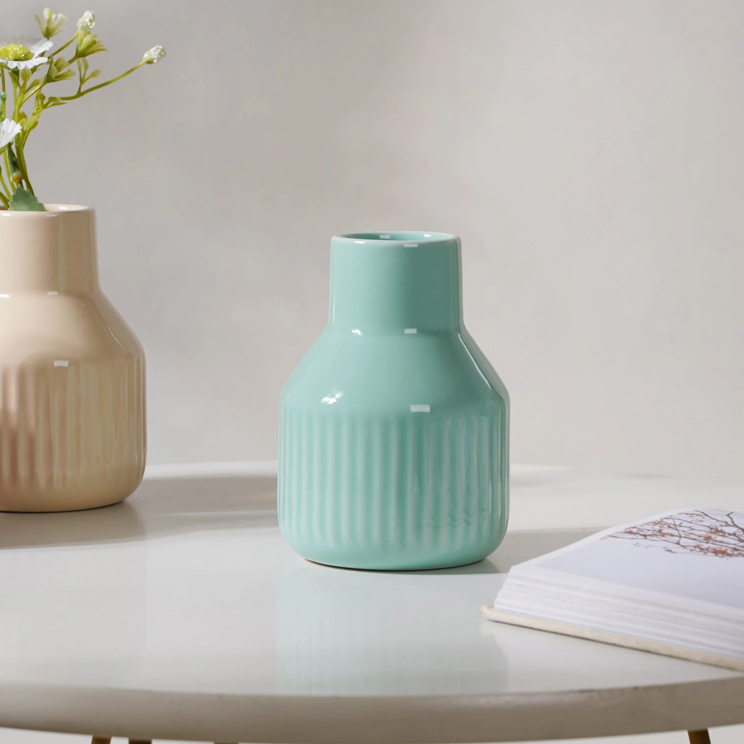 Glossy Decorative Flower Pot - Image 4